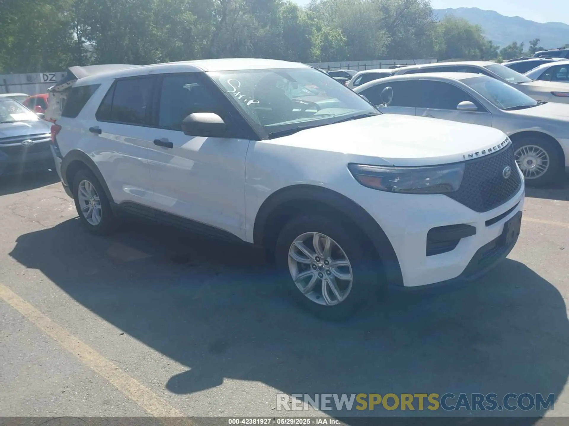 1 Photograph of a damaged car 1FM5K8AC7MGC20798 FORD POLICE INTERCEPTOR 2021