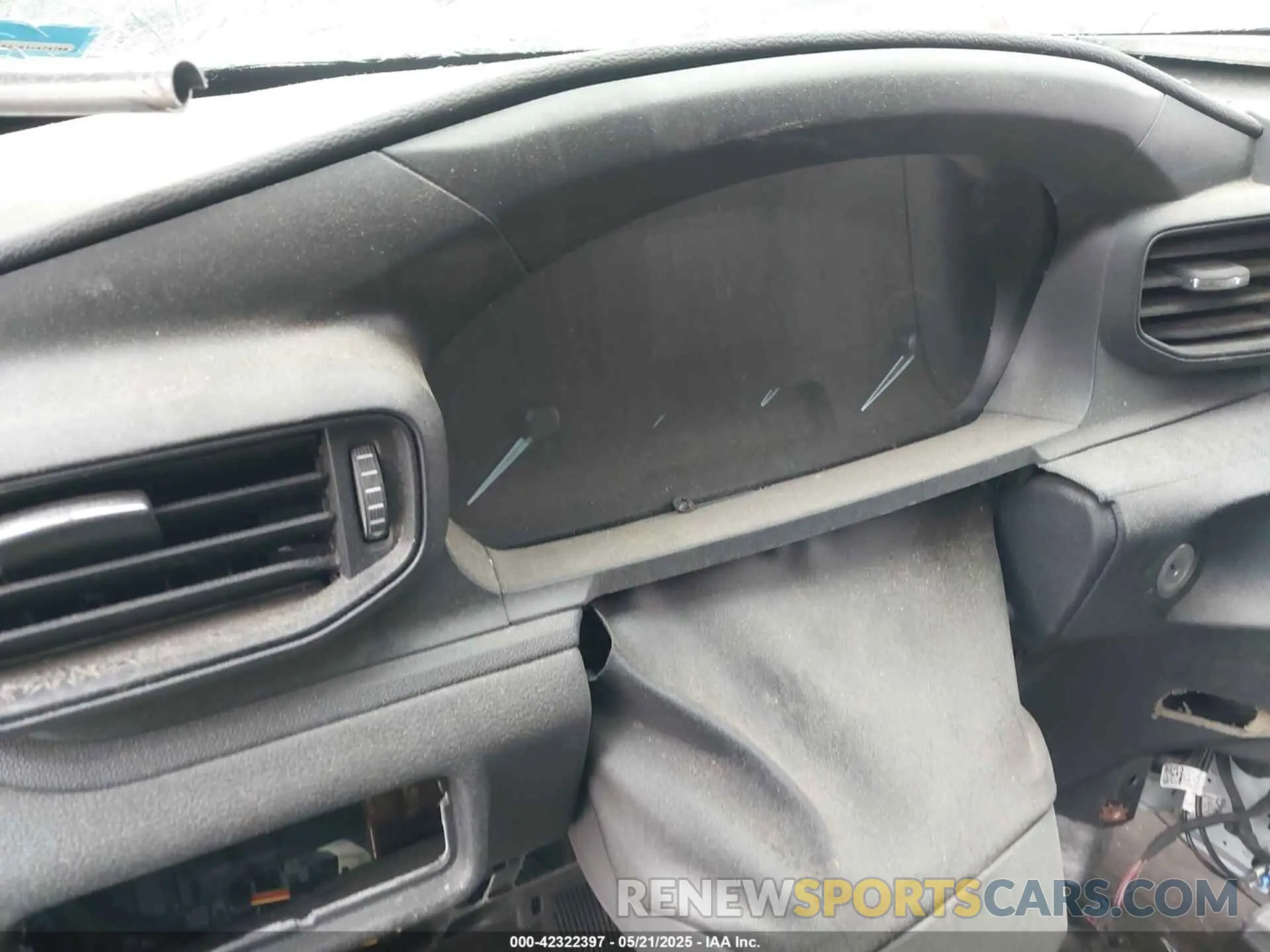 14 Photograph of a damaged car 1FM5K8AW9MNA01153 FORD POLICE INTERCEPTOR 2021