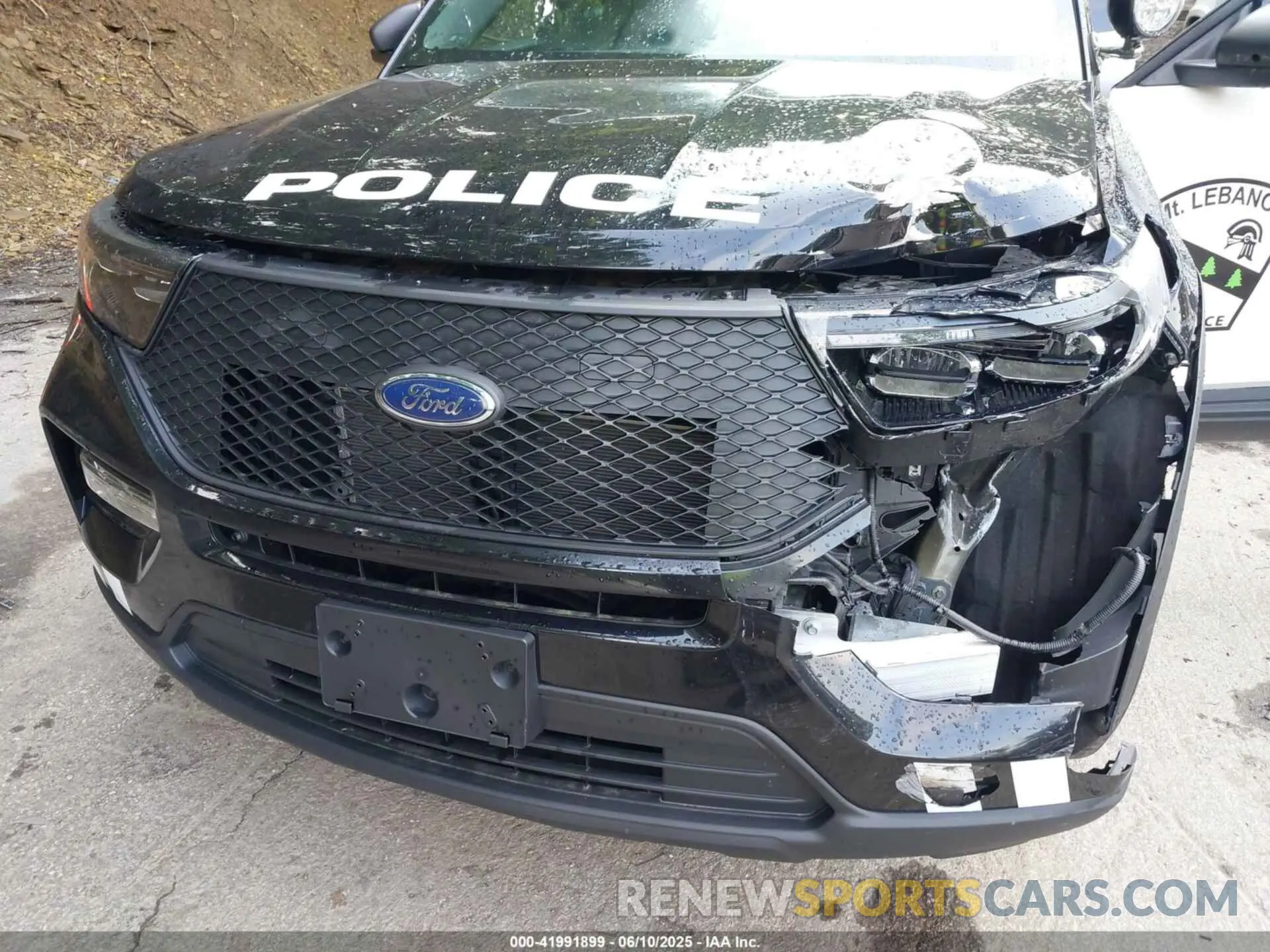 11 Photograph of a damaged car 1FM5K8AB2NGB76864 FORD POLICE INTERCEPTOR 2022