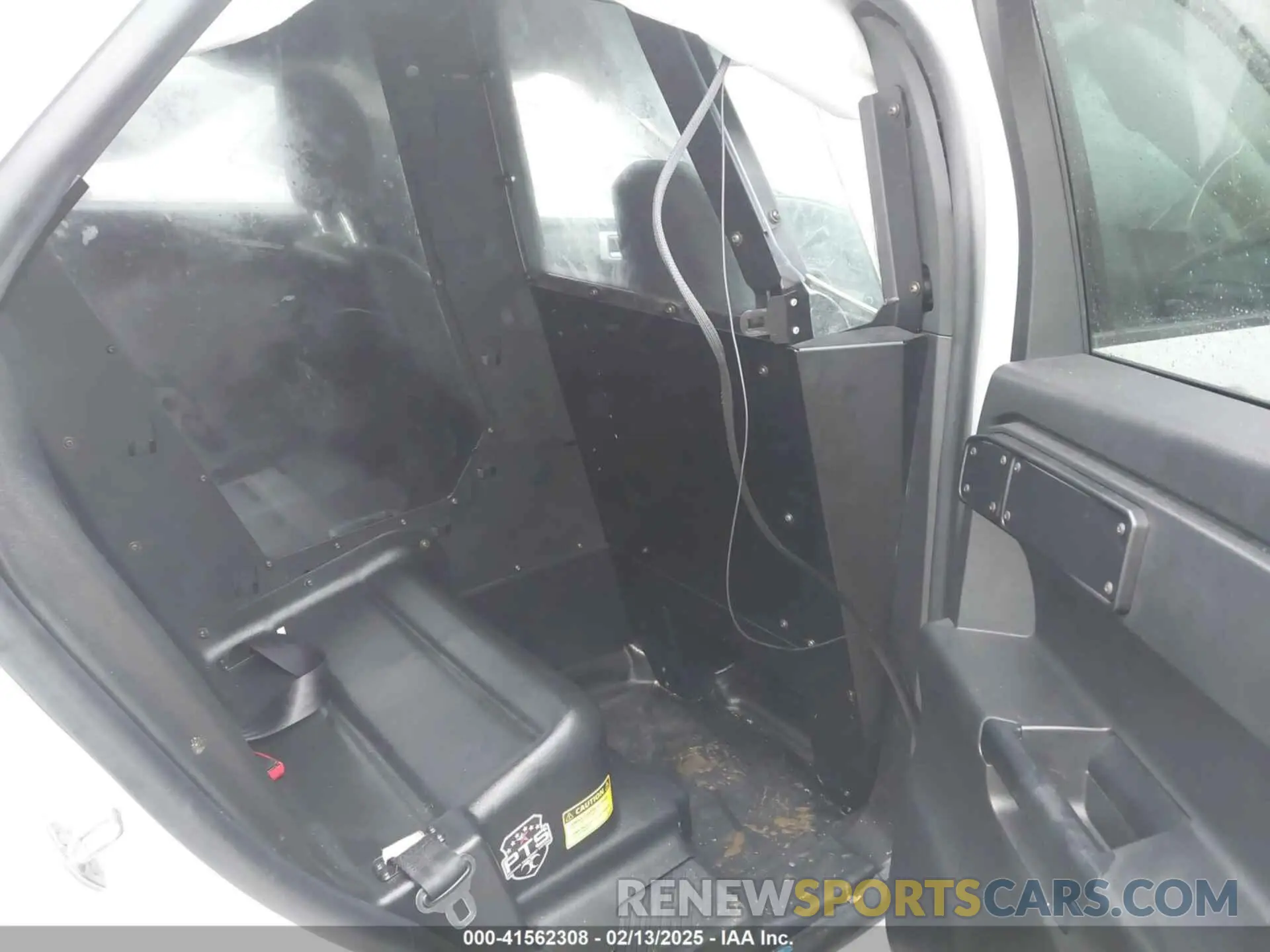 8 Photograph of a damaged car 1FM5K8AB5NGA54483 FORD POLICE INTERCEPTOR 2022