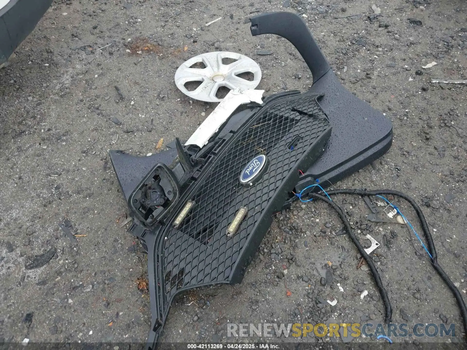 12 Photograph of a damaged car 1FM5K8AB6NGA40303 FORD POLICE INTERCEPTOR 2022