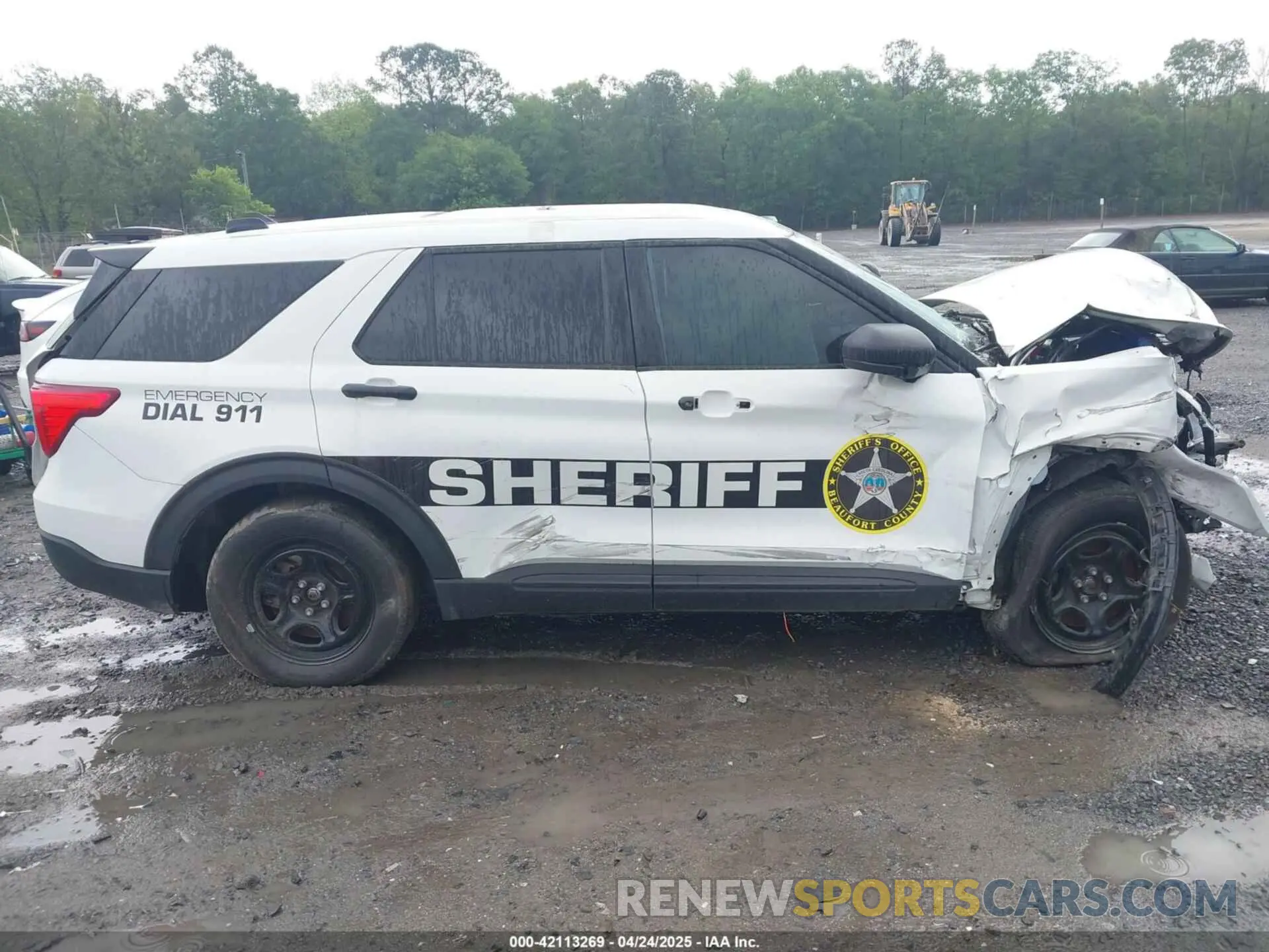 14 Photograph of a damaged car 1FM5K8AB6NGA40303 FORD POLICE INTERCEPTOR 2022
