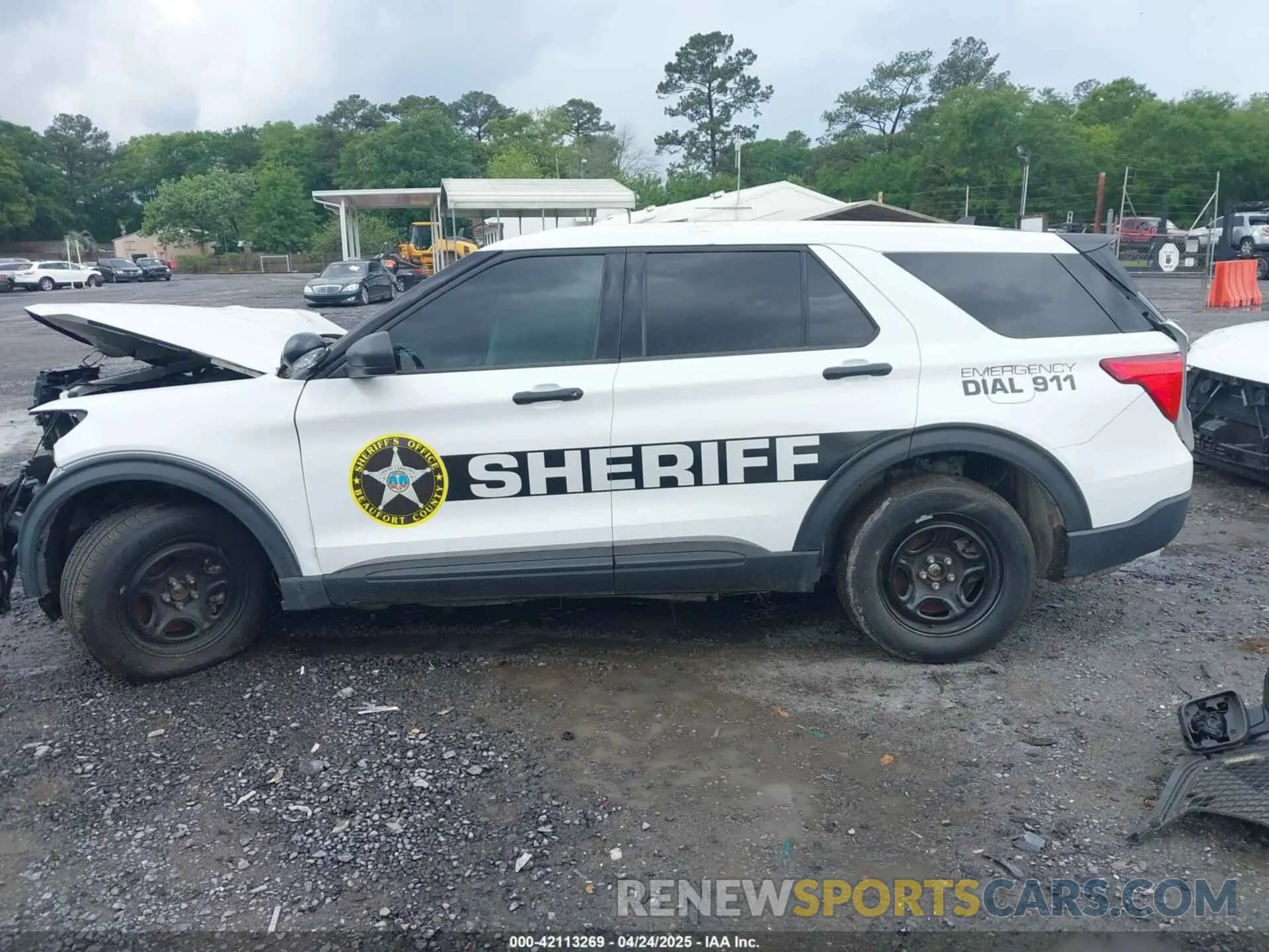 15 Photograph of a damaged car 1FM5K8AB6NGA40303 FORD POLICE INTERCEPTOR 2022