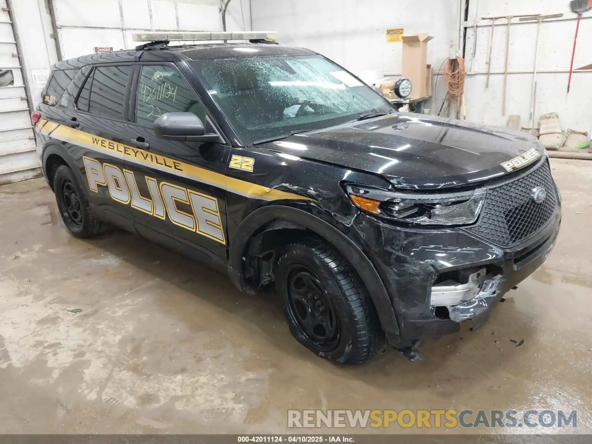 1 Photograph of a damaged car 1FM5K8AB9NGA00278 FORD POLICE INTERCEPTOR 2022