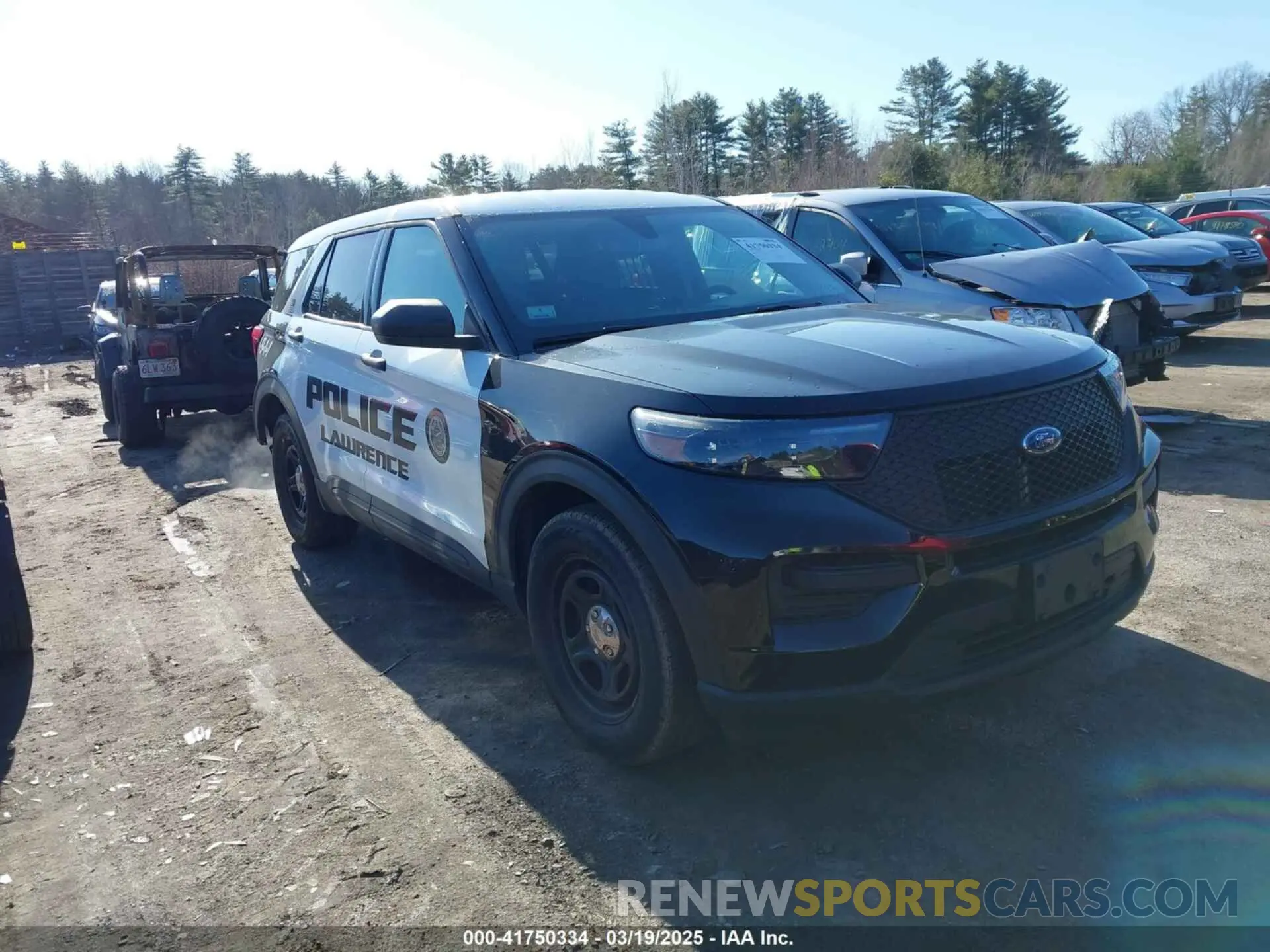 13 Photograph of a damaged car 1FM5K8AB9NGA01978 FORD POLICE INTERCEPTOR 2022