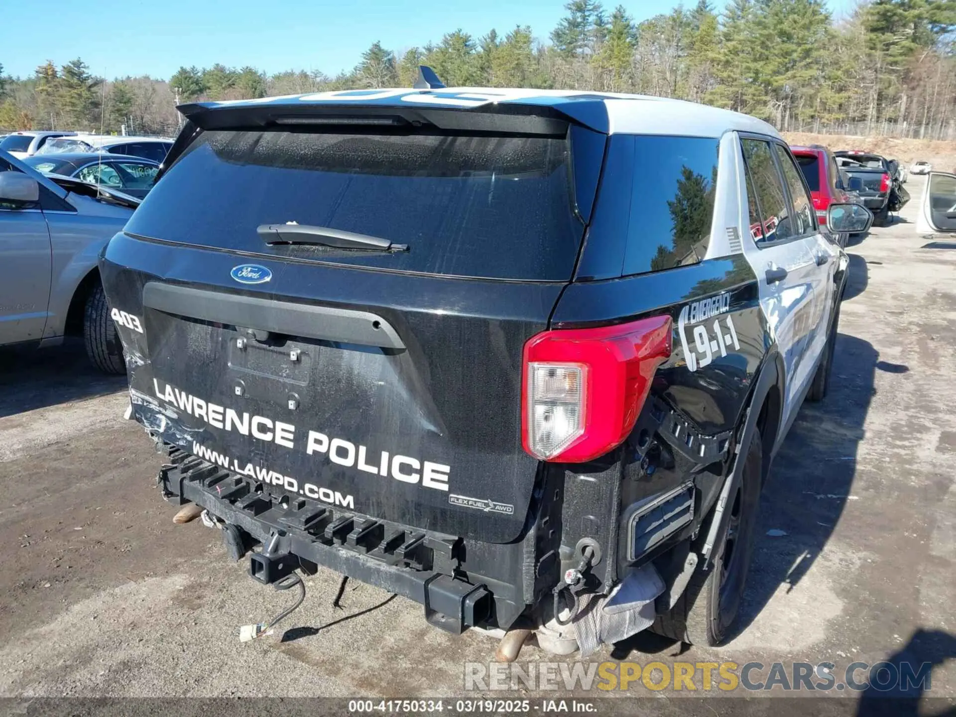 4 Photograph of a damaged car 1FM5K8AB9NGA01978 FORD POLICE INTERCEPTOR 2022