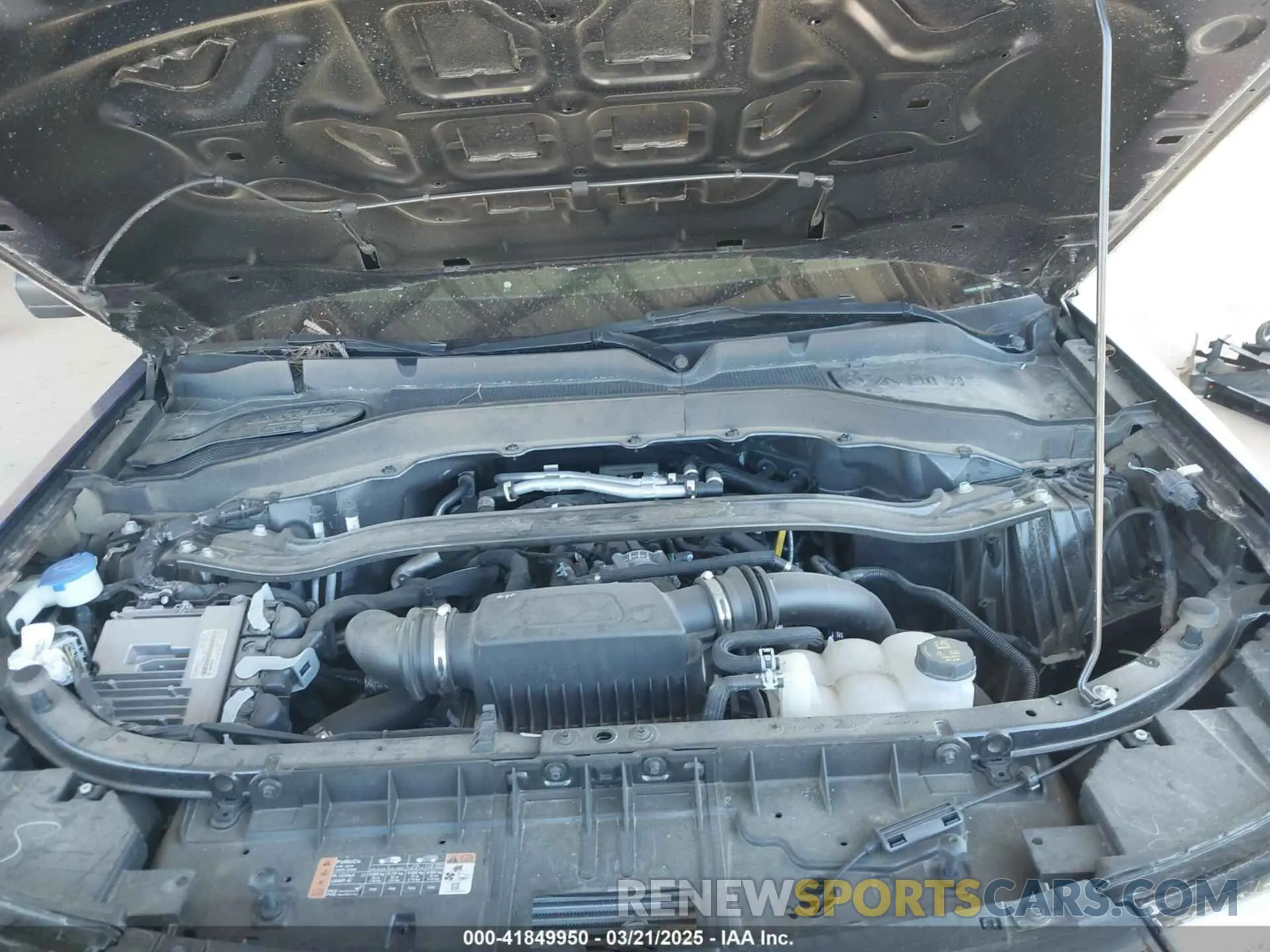 10 Photograph of a damaged car 1FM5K8AC1NGB17619 FORD POLICE INTERCEPTOR 2022