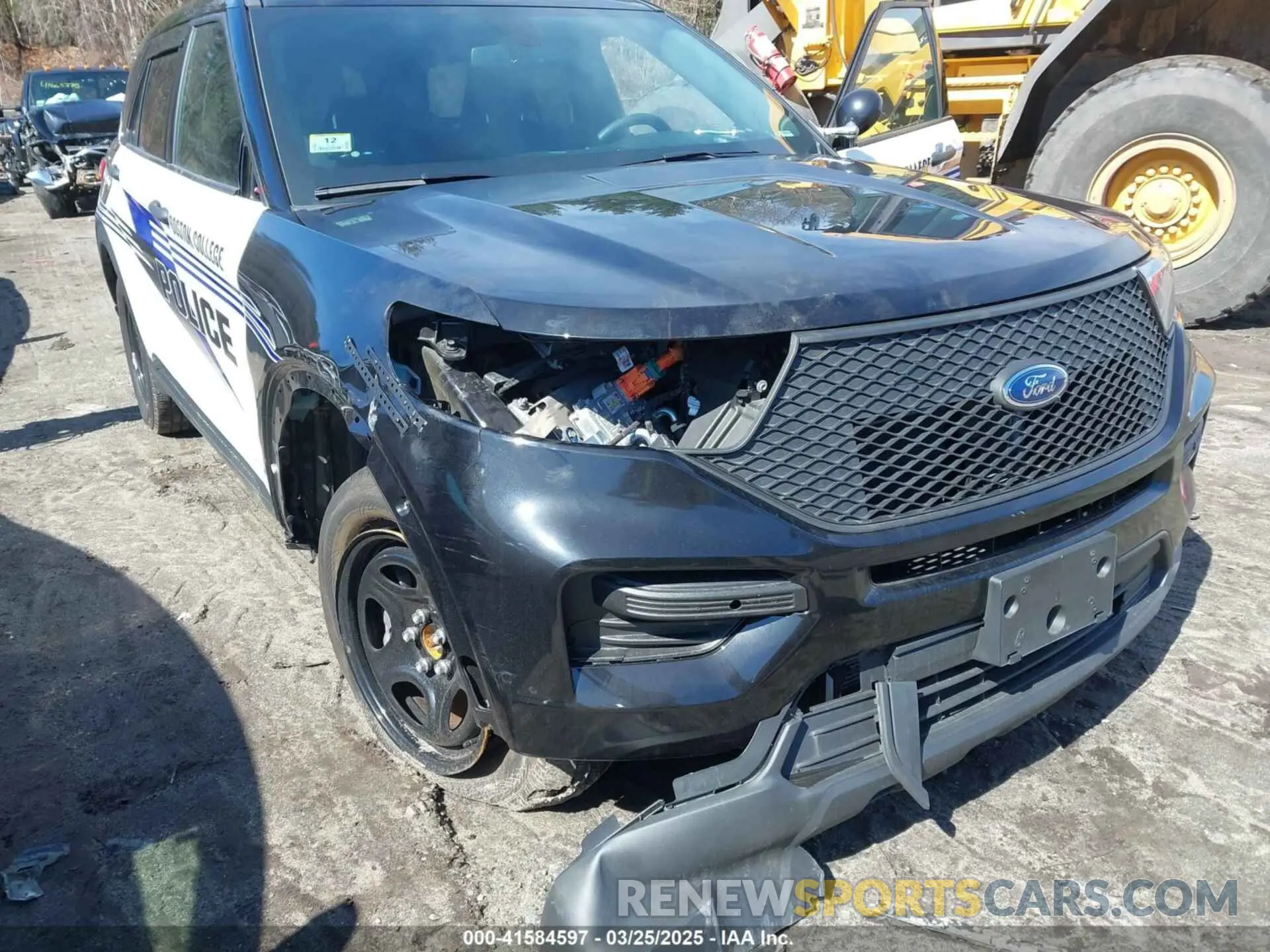 6 Photograph of a damaged car 1FM5K8AW4NNA02325 FORD POLICE INTERCEPTOR 2022