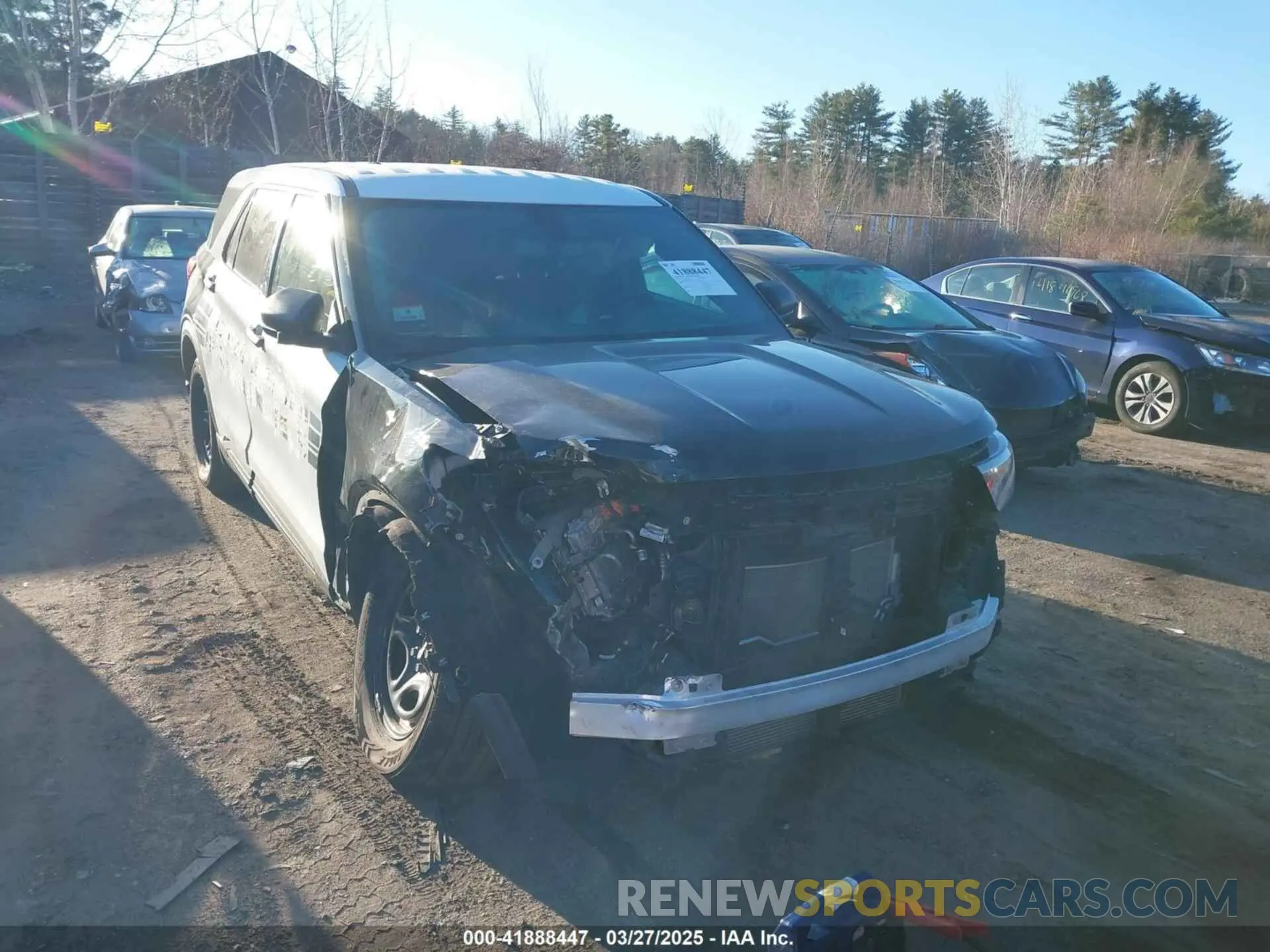 12 Photograph of a damaged car 1FM5K8AW6NNA11771 FORD POLICE INTERCEPTOR 2022