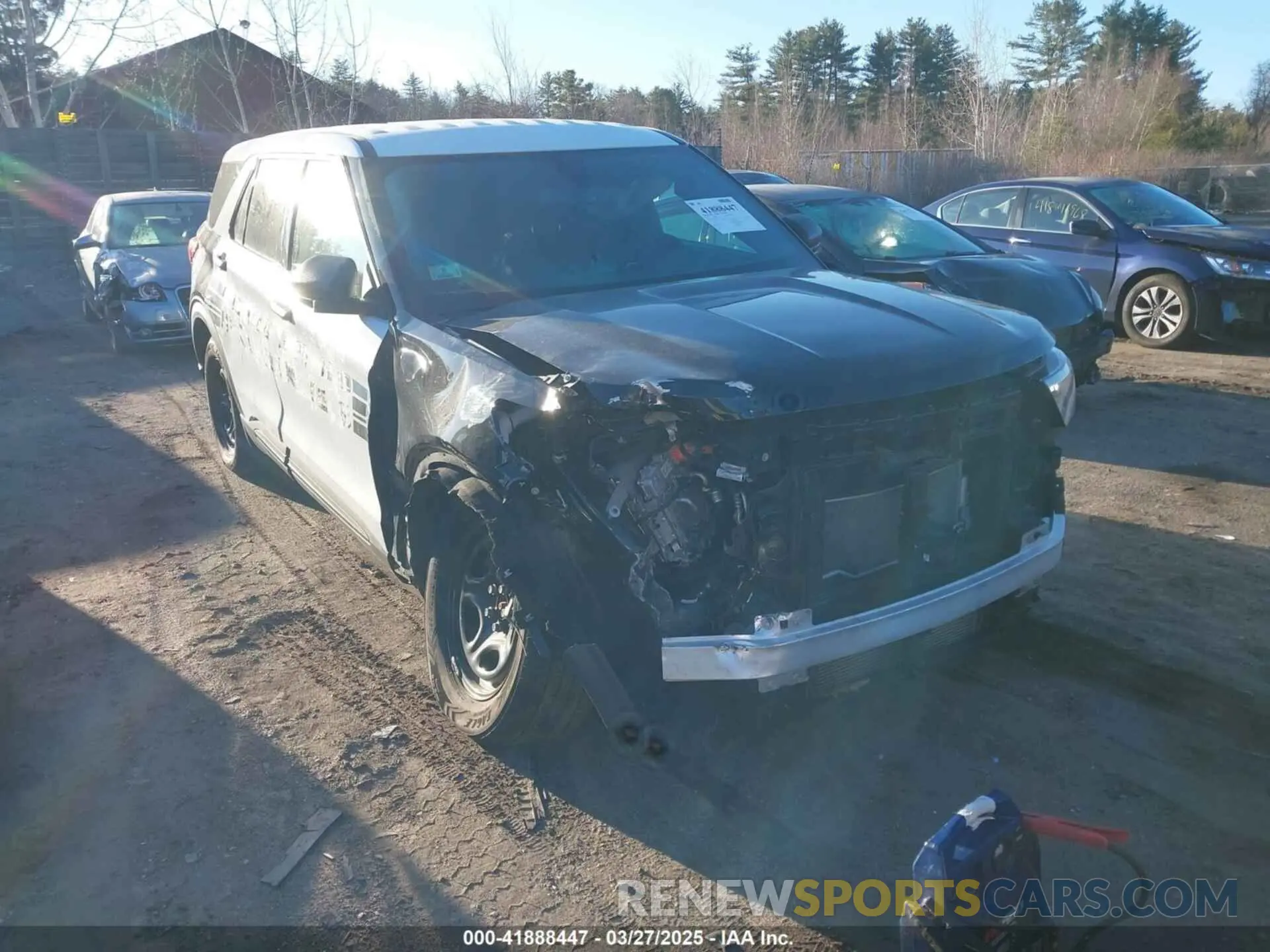 6 Photograph of a damaged car 1FM5K8AW6NNA11771 FORD POLICE INTERCEPTOR 2022