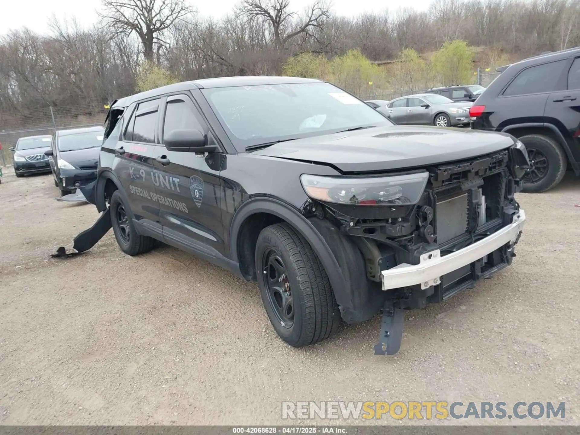 1 Photograph of a damaged car 1FM5K8AB1PGA03761 FORD POLICE INTERCEPTOR 2023