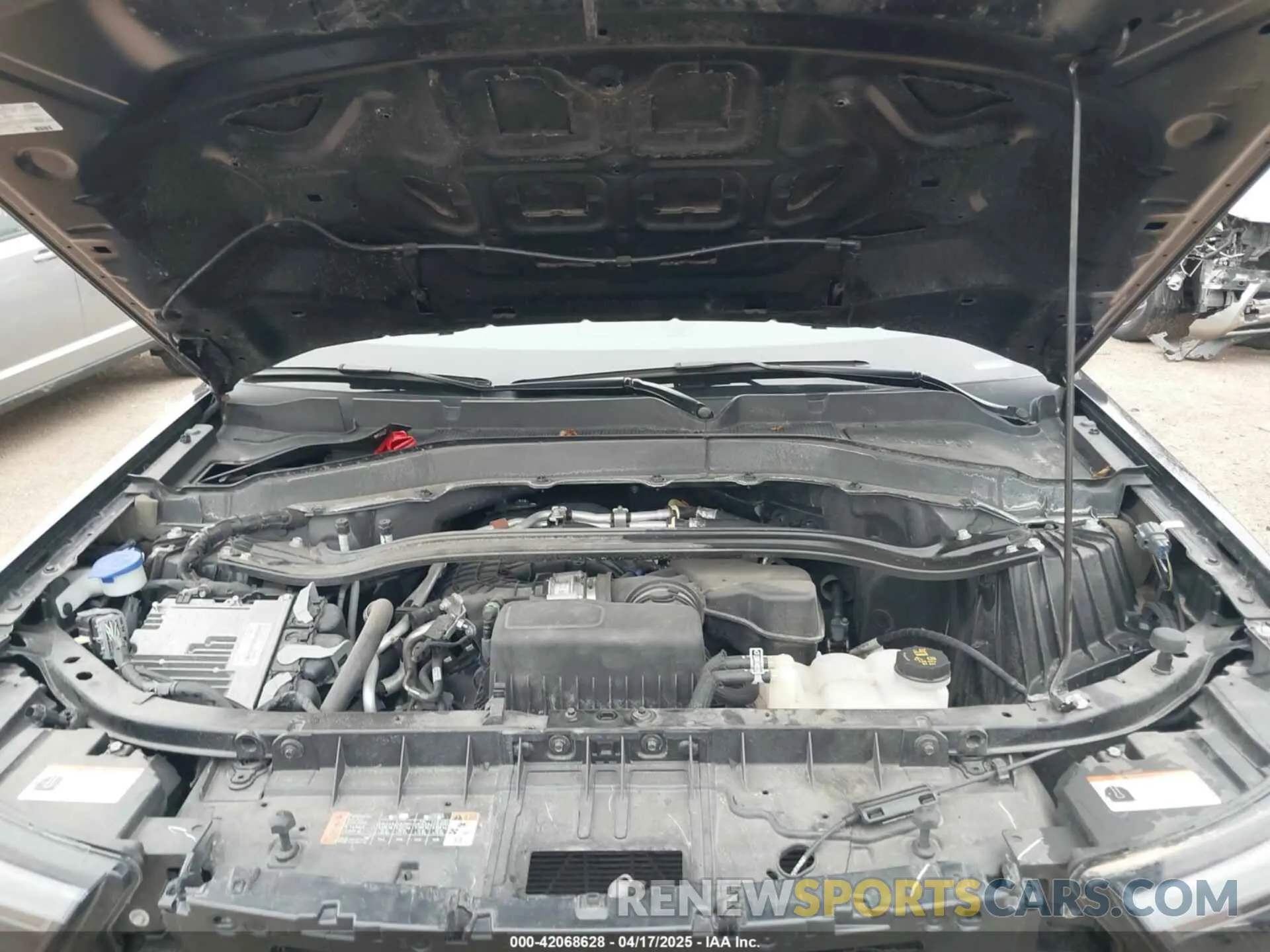 10 Photograph of a damaged car 1FM5K8AB1PGA03761 FORD POLICE INTERCEPTOR 2023