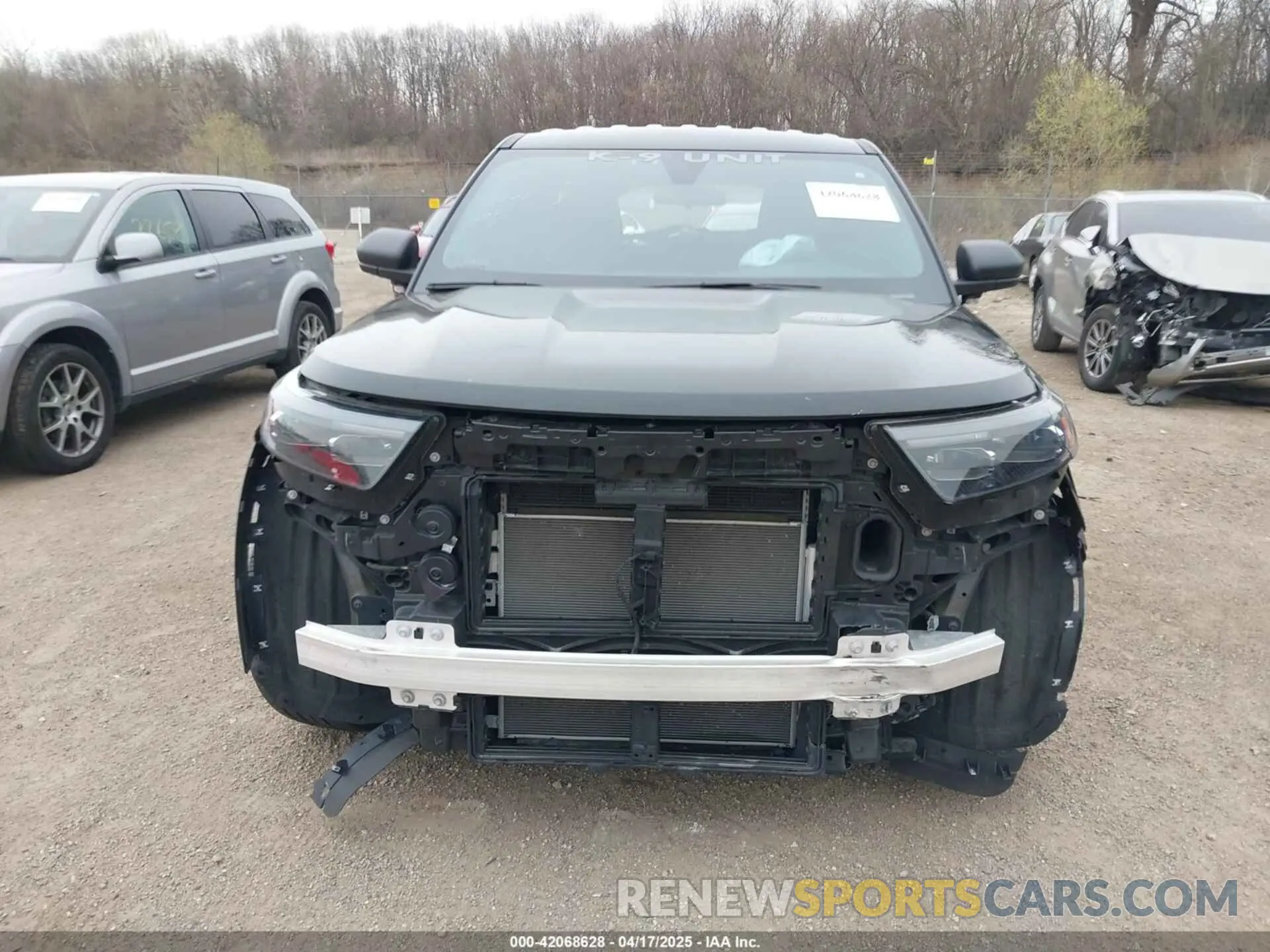 12 Photograph of a damaged car 1FM5K8AB1PGA03761 FORD POLICE INTERCEPTOR 2023