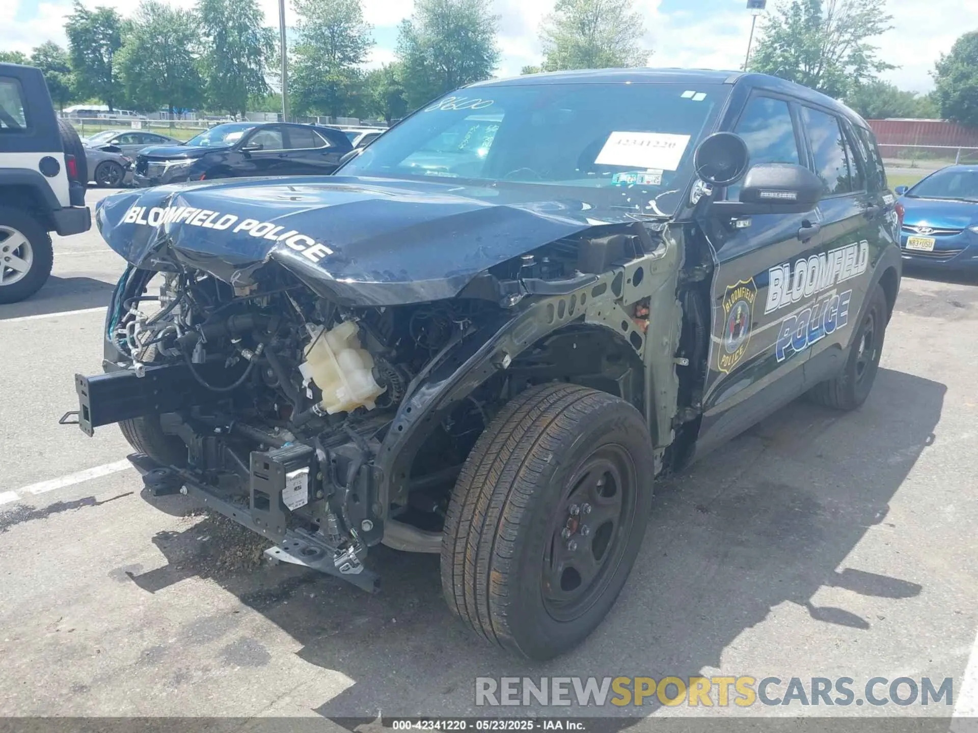 2 Photograph of a damaged car 1FM5K8AB1PGC18265 FORD POLICE INTERCEPTOR 2023
