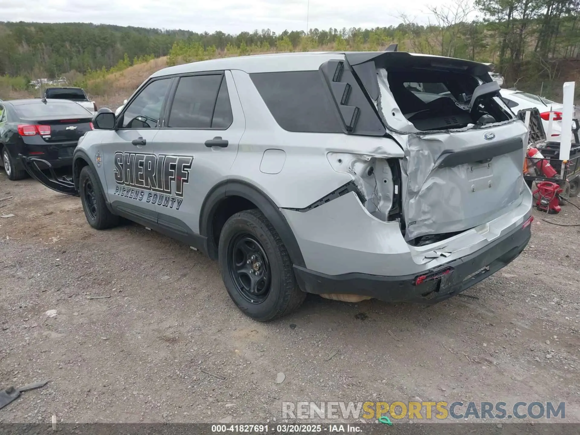 3 Photograph of a damaged car 1FM5K8AB2PGA36574 FORD POLICE INTERCEPTOR 2023