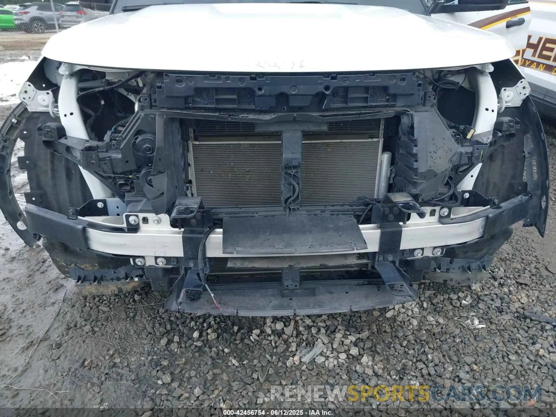 6 Photograph of a damaged car 1FM5K8AB3PGA62276 FORD POLICE INTERCEPTOR 2023