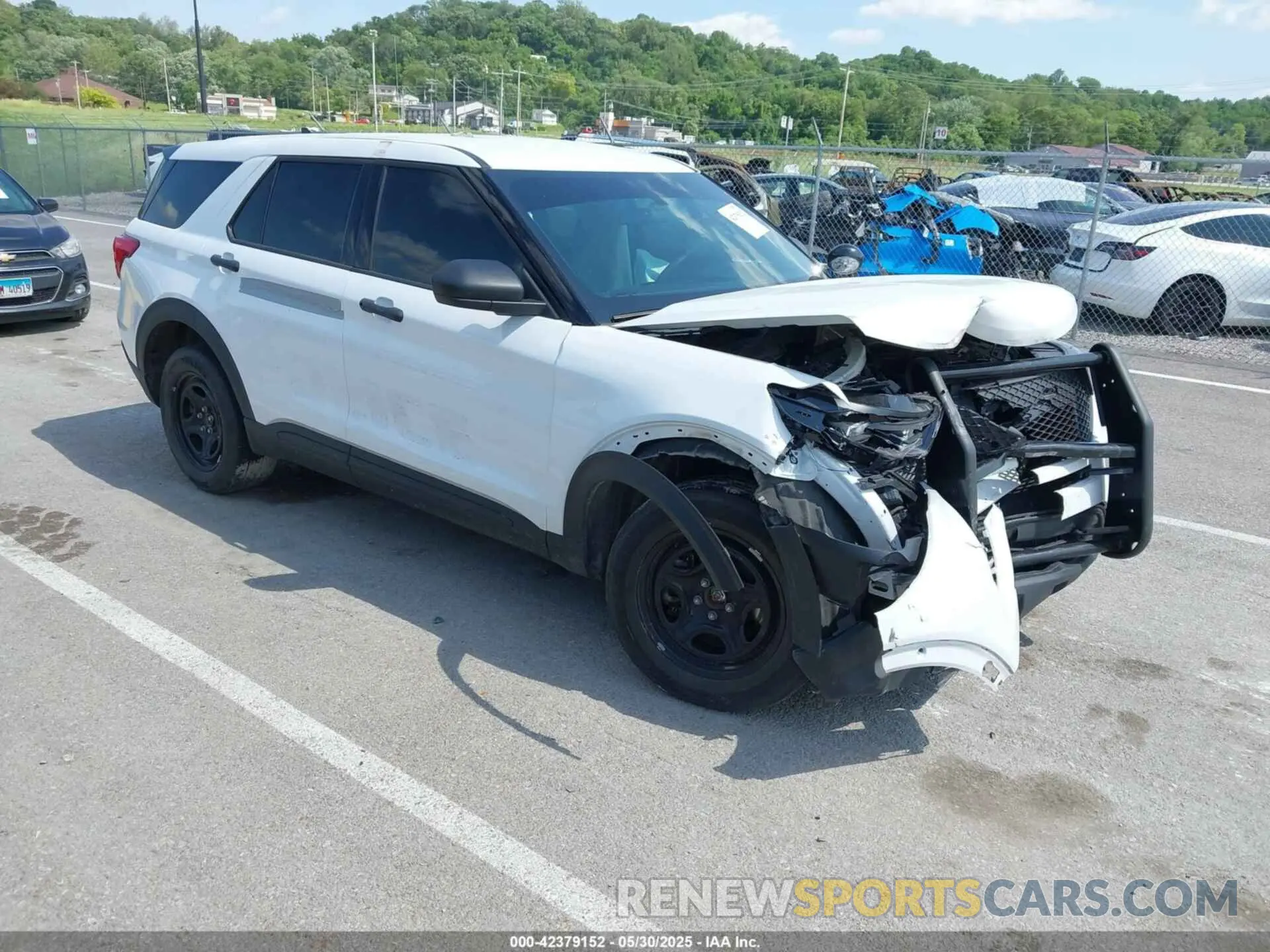1 Photograph of a damaged car 1FM5K8AB4PGA84030 FORD POLICE INTERCEPTOR 2023