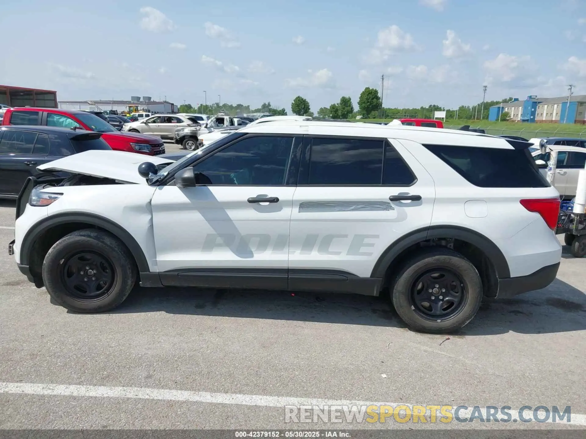 14 Photograph of a damaged car 1FM5K8AB4PGA84030 FORD POLICE INTERCEPTOR 2023