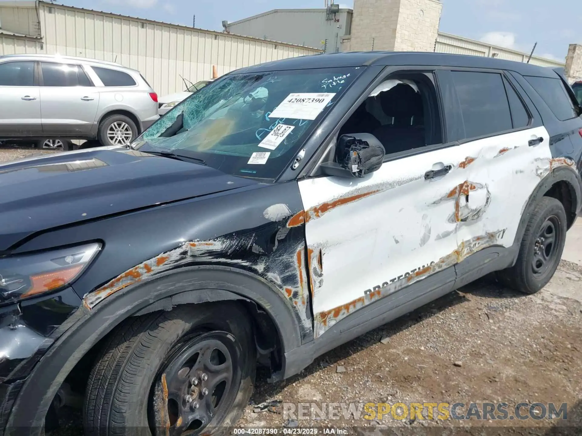6 Photograph of a damaged car 1FM5K8AB5PGC00433 FORD POLICE INTERCEPTOR 2023