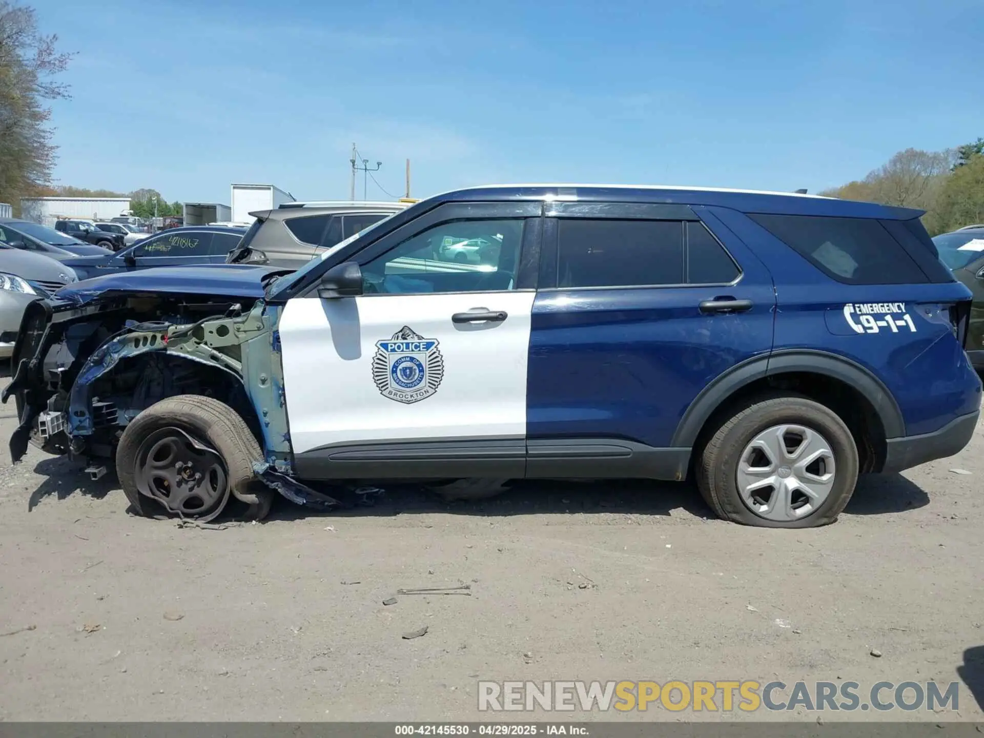 15 Photograph of a damaged car 1FM5K8ABXPGA01376 FORD POLICE INTERCEPTOR 2023