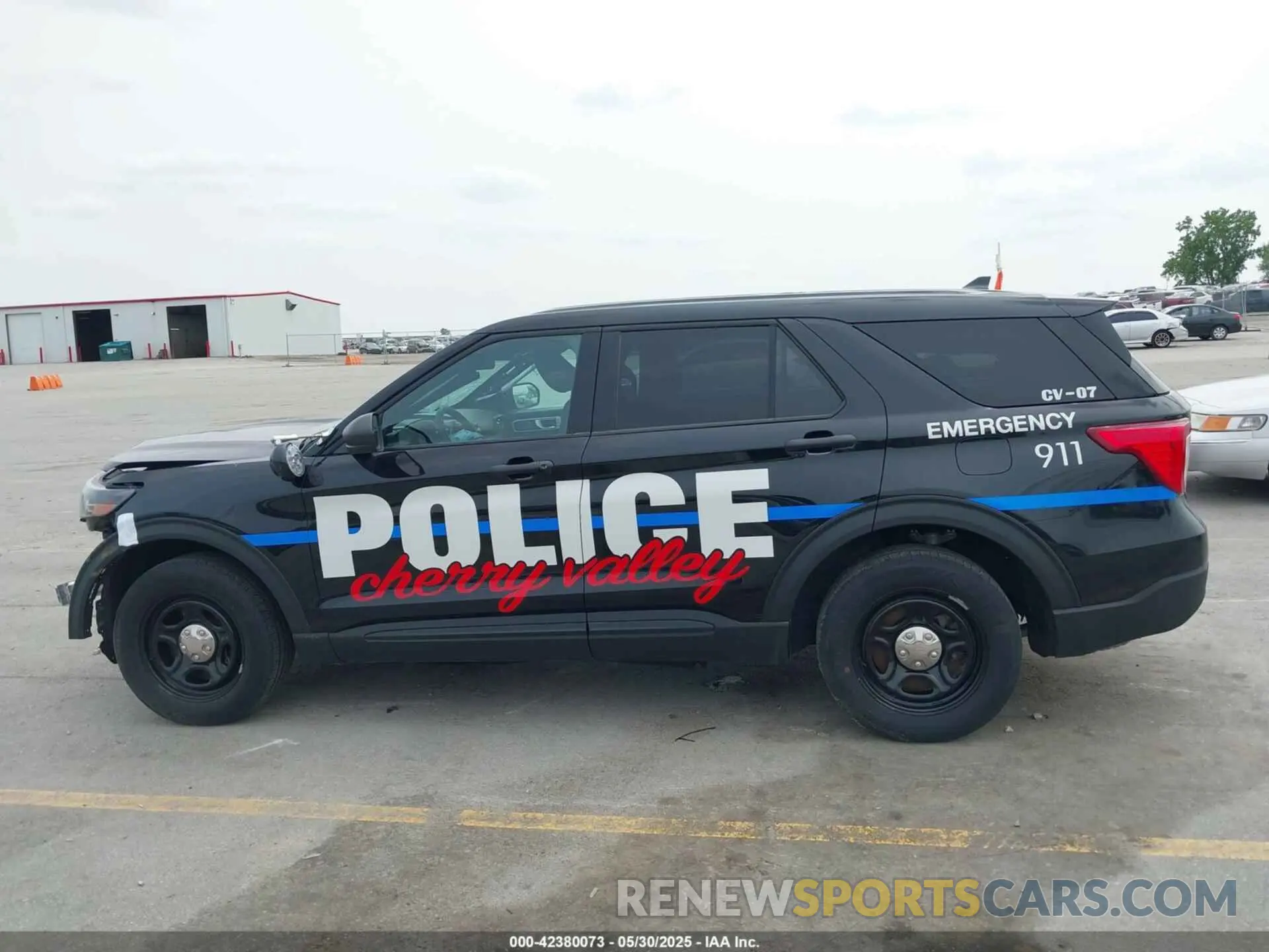 15 Photograph of a damaged car 1FM5K8ABXPGA83691 FORD POLICE INTERCEPTOR 2023