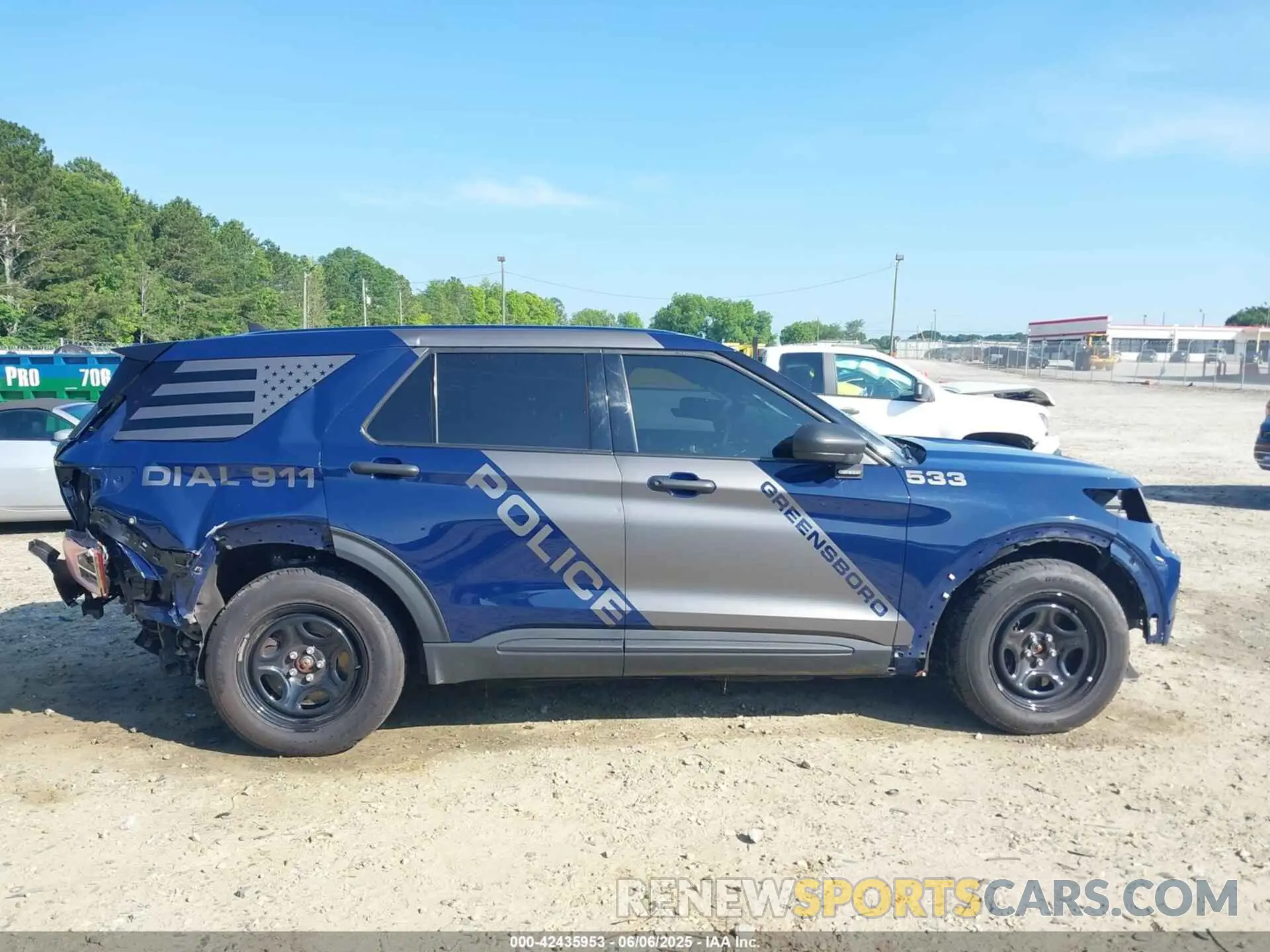 14 Photograph of a damaged car 1FM5K8AC6PGA34268 FORD POLICE INTERCEPTOR 2023