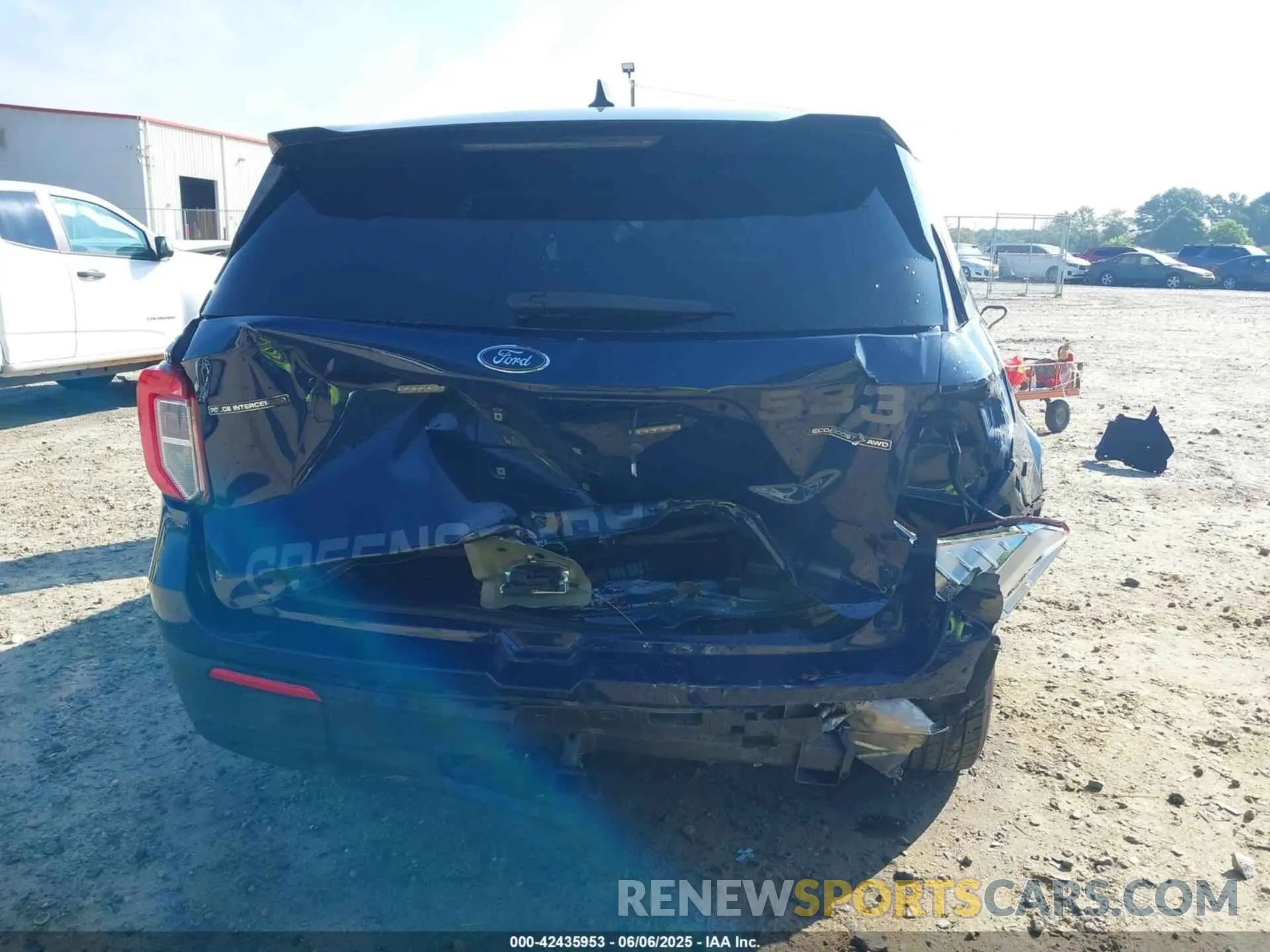 6 Photograph of a damaged car 1FM5K8AC6PGA34268 FORD POLICE INTERCEPTOR 2023