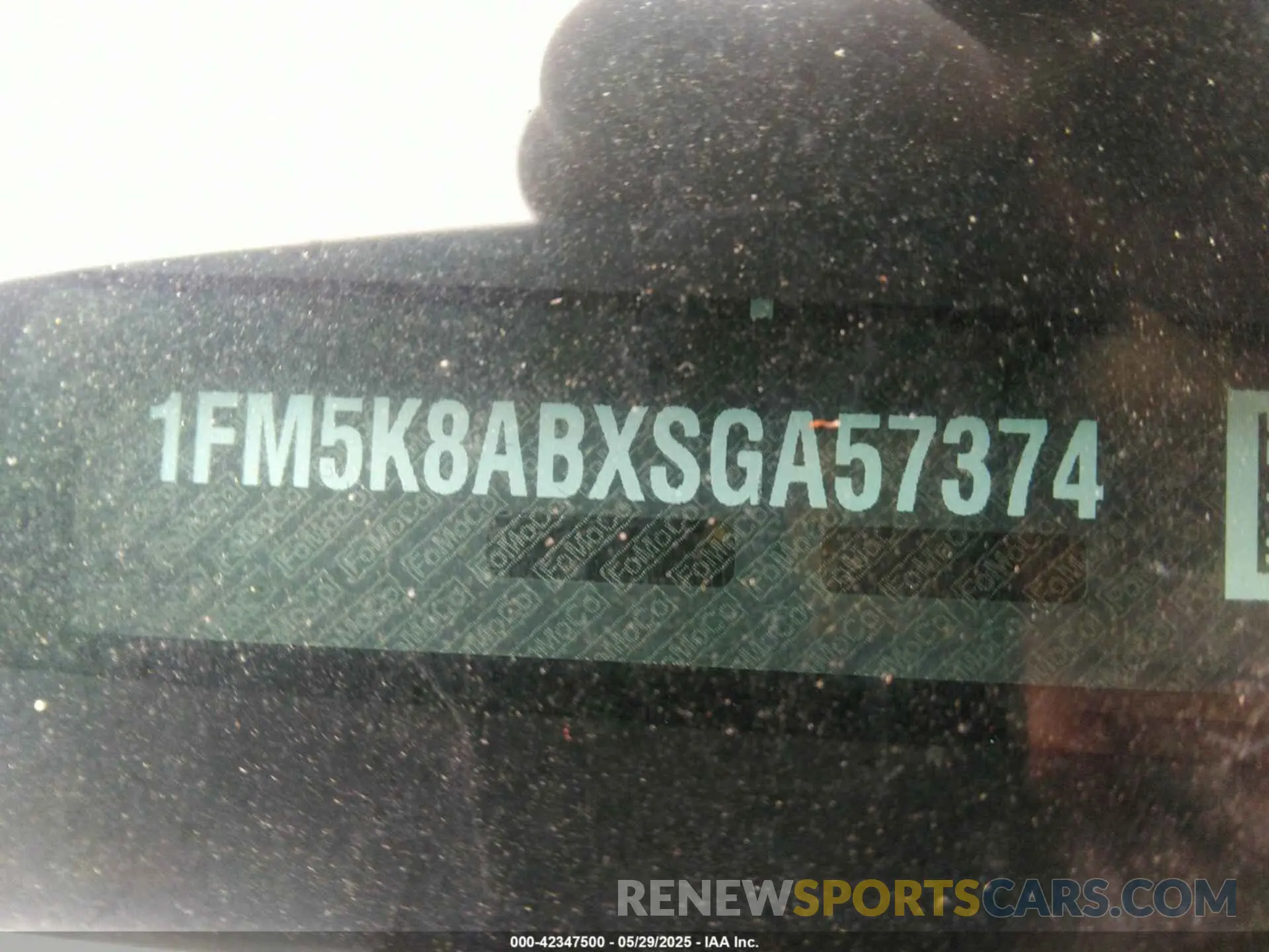 9 Photograph of a damaged car 1FM5K8ABXSGA57374 FORD POLICE INTERCEPTOR 2025