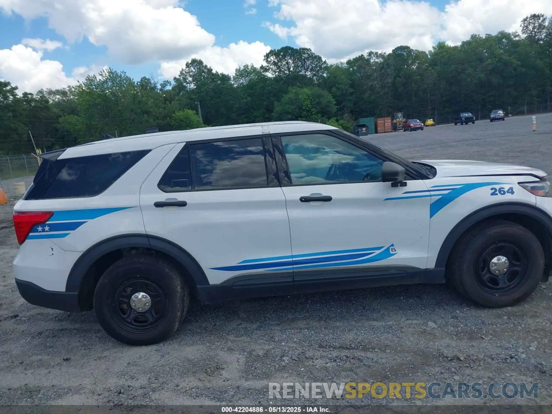 13 Photograph of a damaged car 1FM5K8AB9LGC34904 FORD POLICE INTERCEPTOR UTILITY 2020