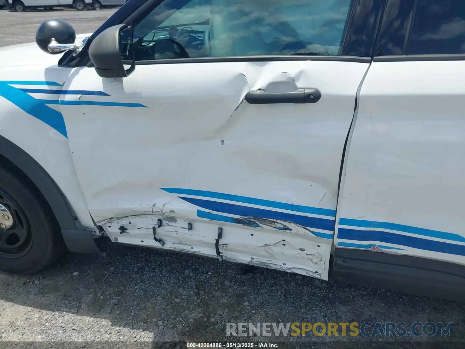6 Photograph of a damaged car 1FM5K8AB9LGC34904 FORD POLICE INTERCEPTOR UTILITY 2020