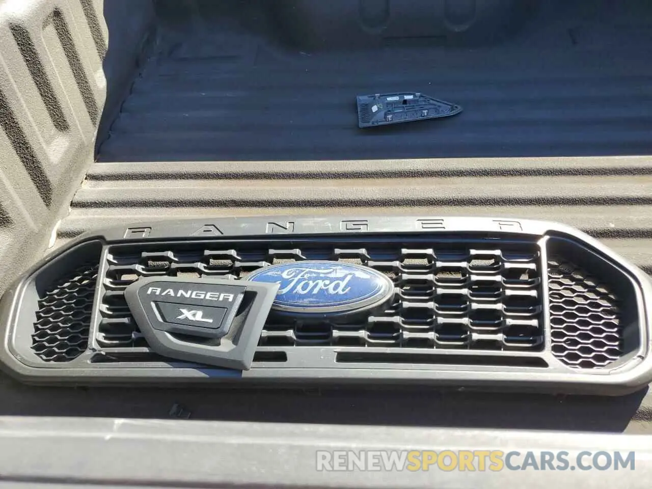 14 Photograph of a damaged car 1FTER1EH2KLA95050 FORD RANGER 2019