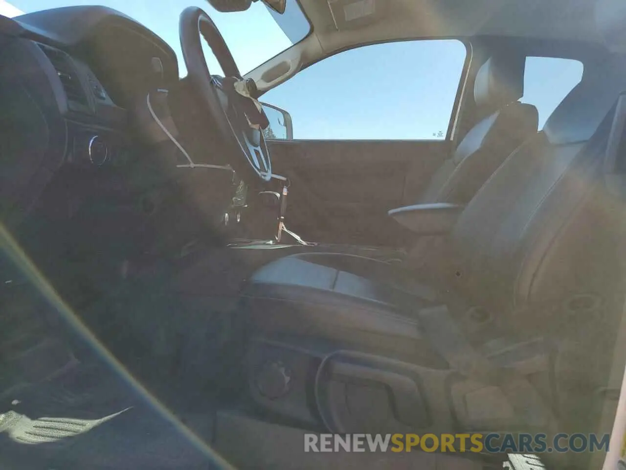 7 Photograph of a damaged car 1FTER1EH2KLA95050 FORD RANGER 2019