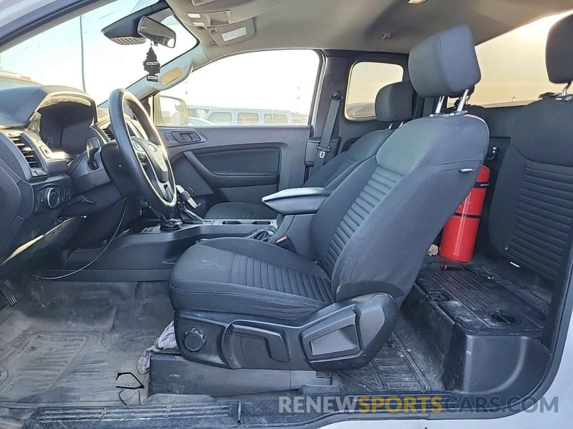 19 Photograph of a damaged car 1FTER1EH4KLA06451 FORD RANGER 2019