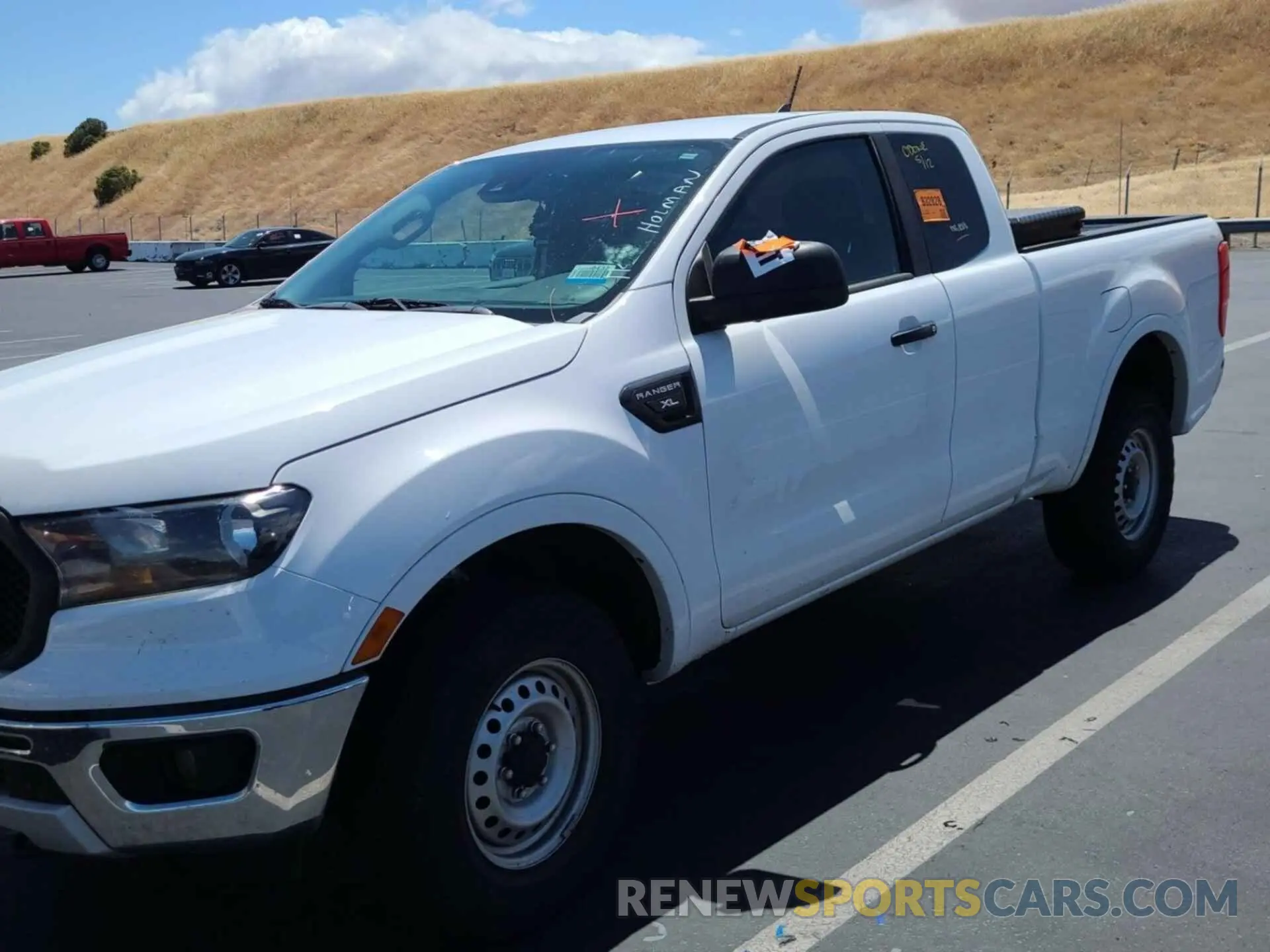 29 Photograph of a damaged car 1FTER1EH4KLA06451 FORD RANGER 2019