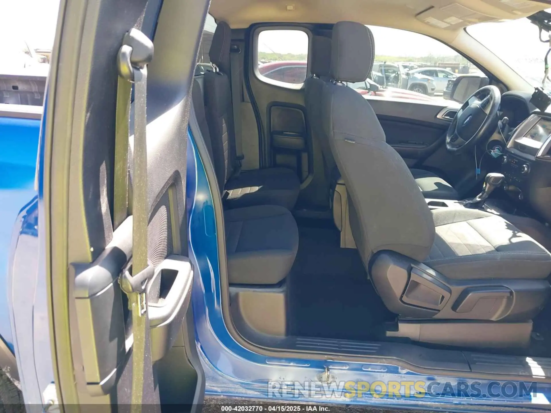 8 Photograph of a damaged car 1FTER1EH8KLA61792 FORD RANGER 2019