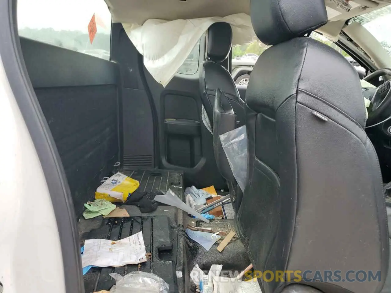 10 Photograph of a damaged car 1FTER1EHXKLB04805 FORD RANGER 2019