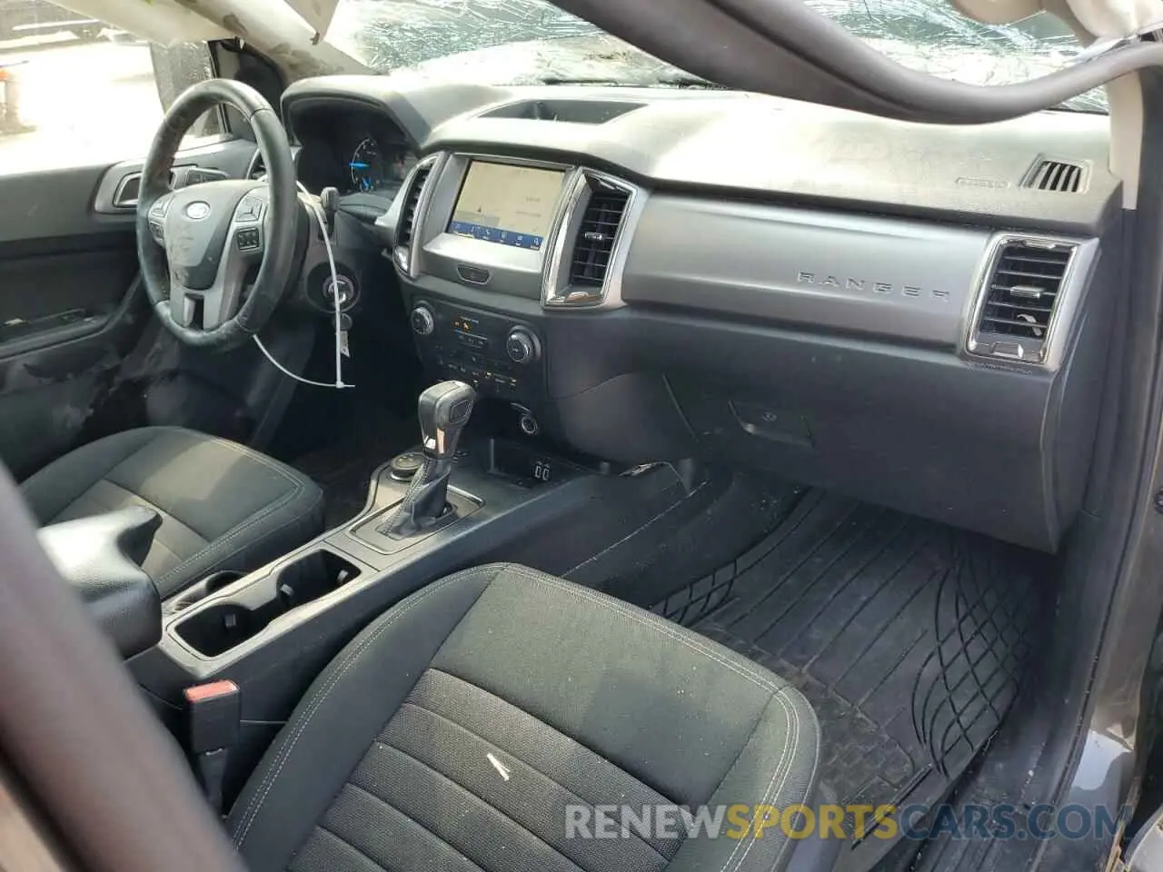 8 Photograph of a damaged car 1FTER1FH7KLA44741 FORD RANGER 2019