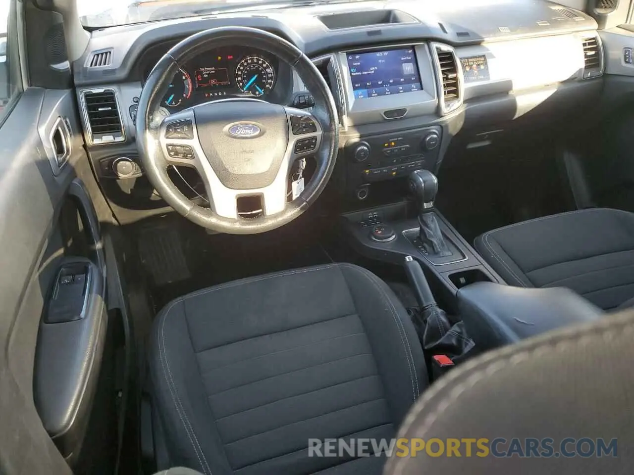 8 Photograph of a damaged car 1FTER1FHXKLA50470 FORD RANGER 2019