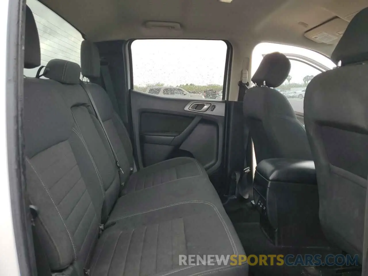 10 Photograph of a damaged car 1FTER4EH0KLA27069 FORD RANGER 2019