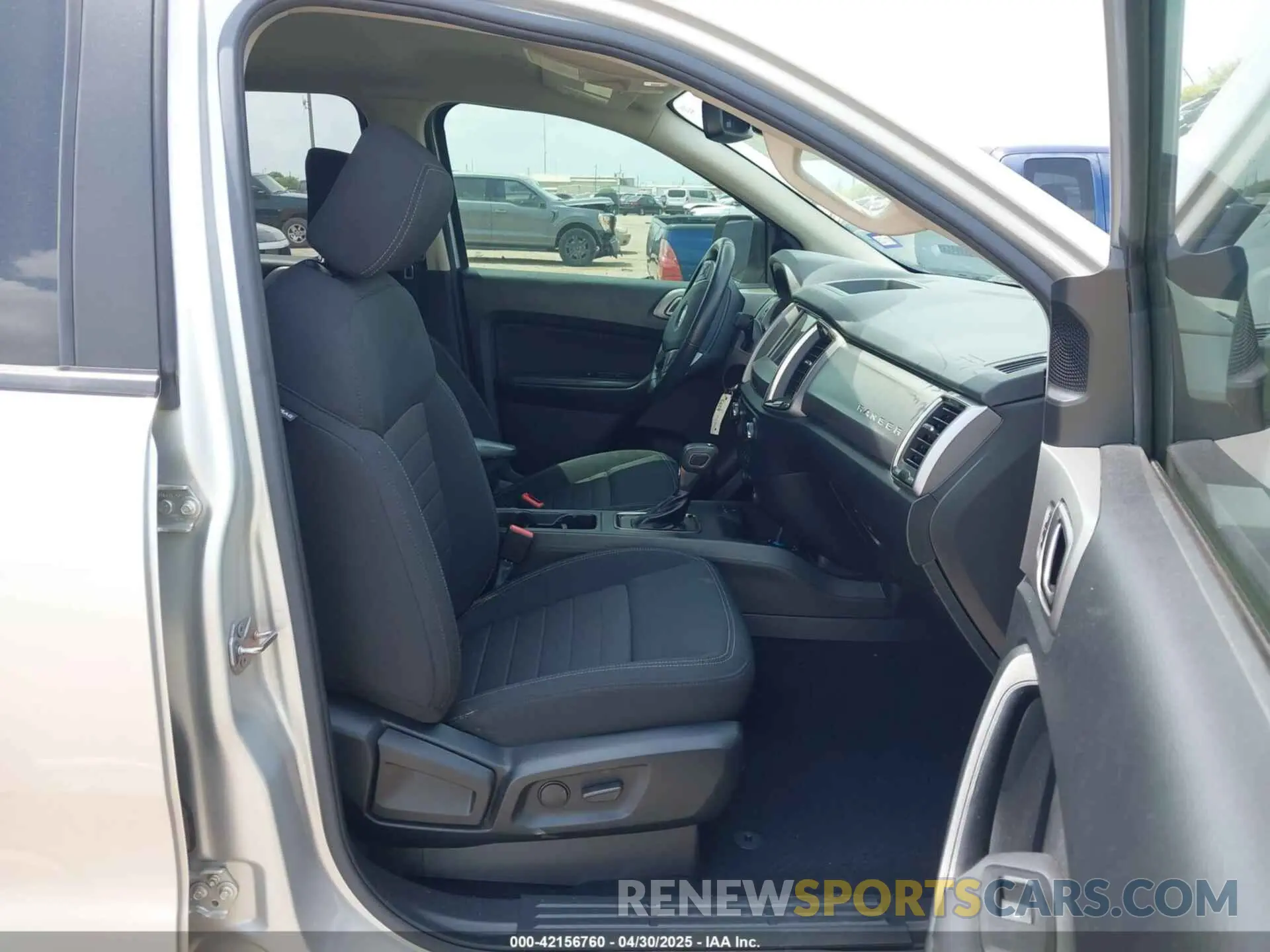 5 Photograph of a damaged car 1FTER4EH0KLA68382 FORD RANGER 2019