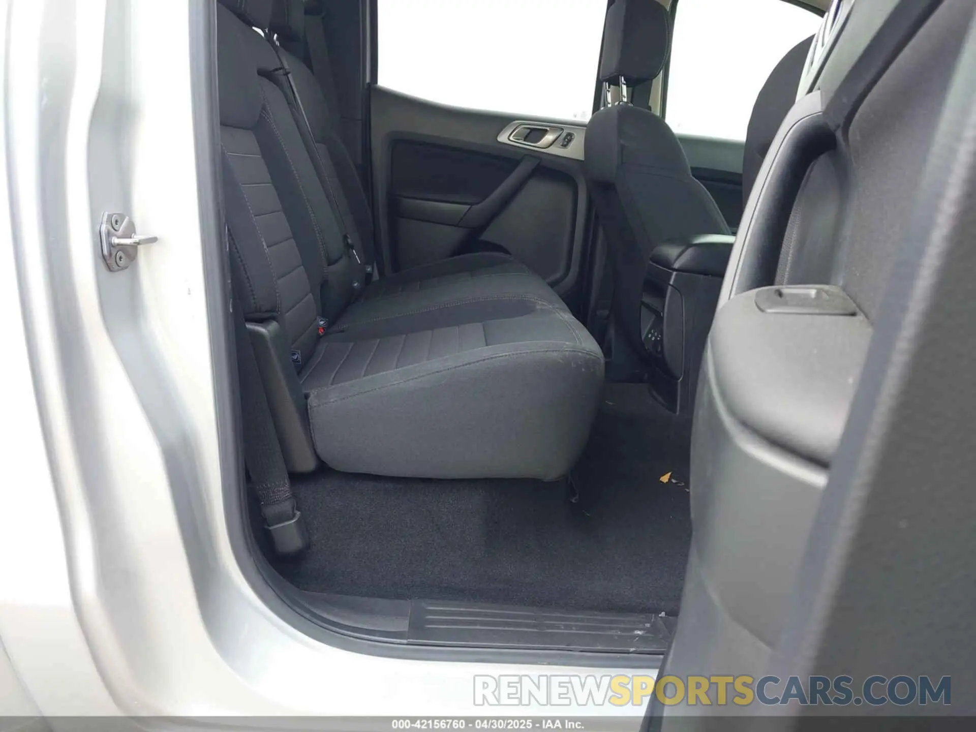 8 Photograph of a damaged car 1FTER4EH0KLA68382 FORD RANGER 2019
