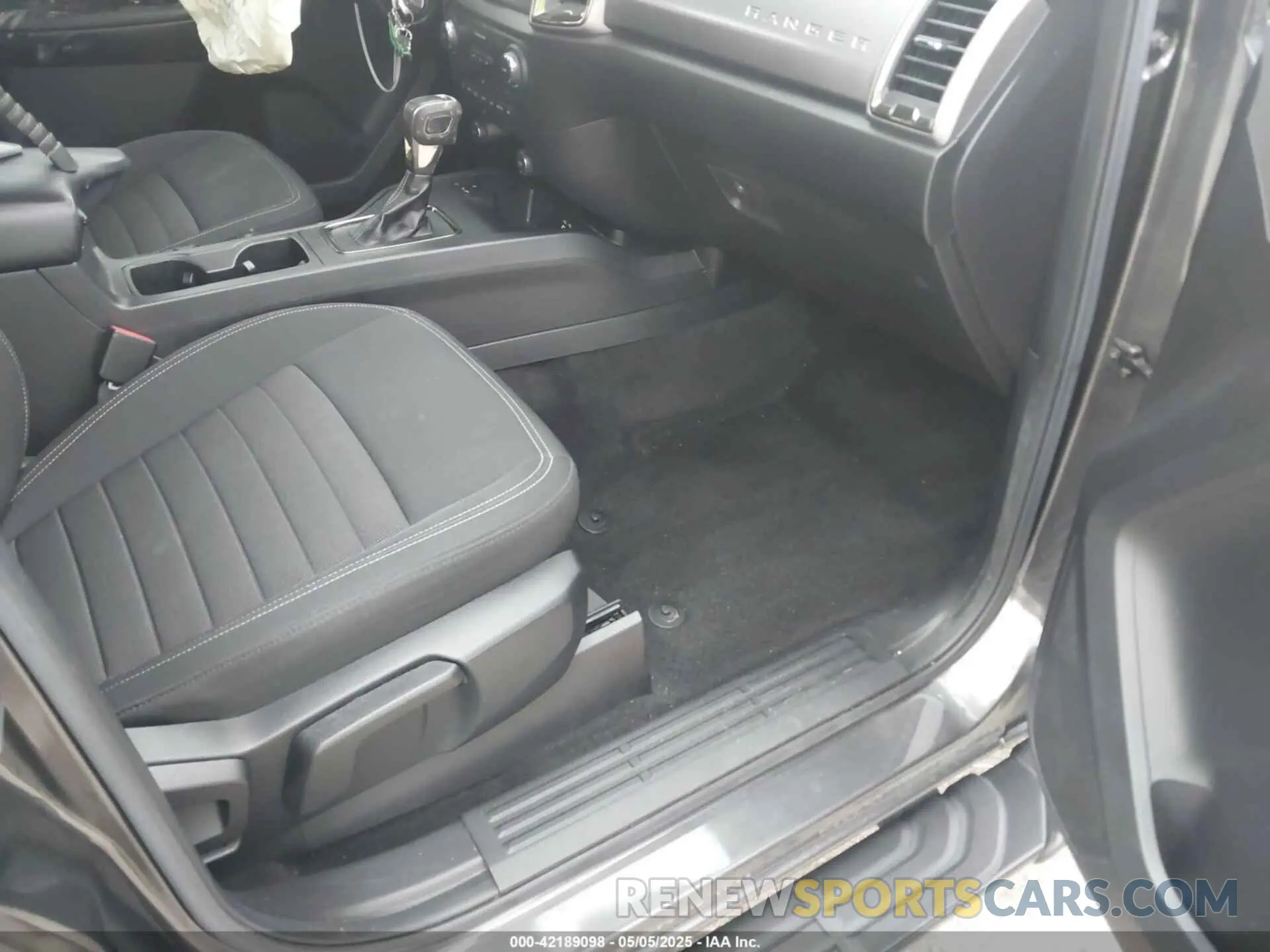 5 Photograph of a damaged car 1FTER4EH0KLA79009 FORD RANGER 2019