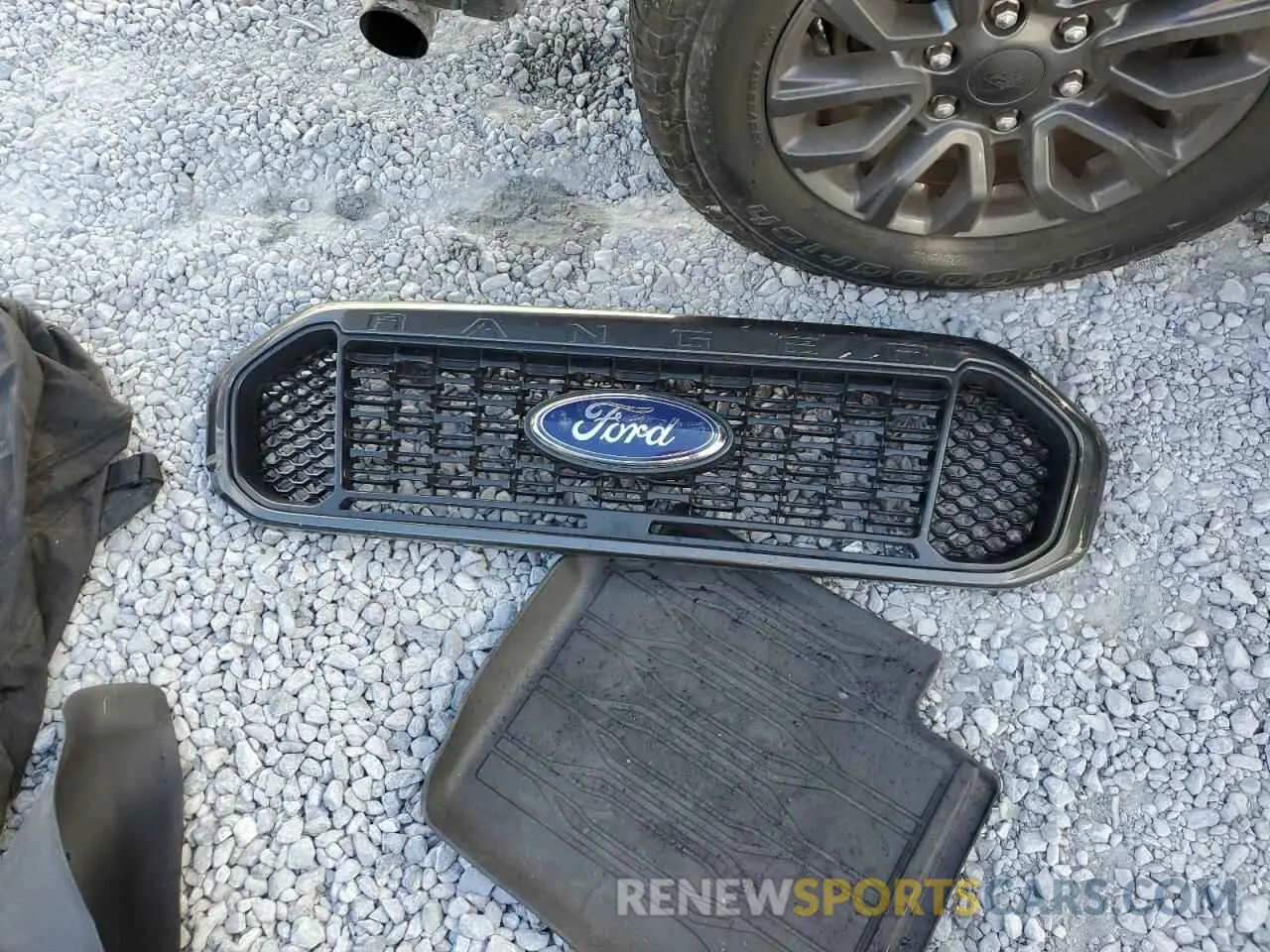12 Photograph of a damaged car 1FTER4EH2KLB19526 FORD RANGER 2019
