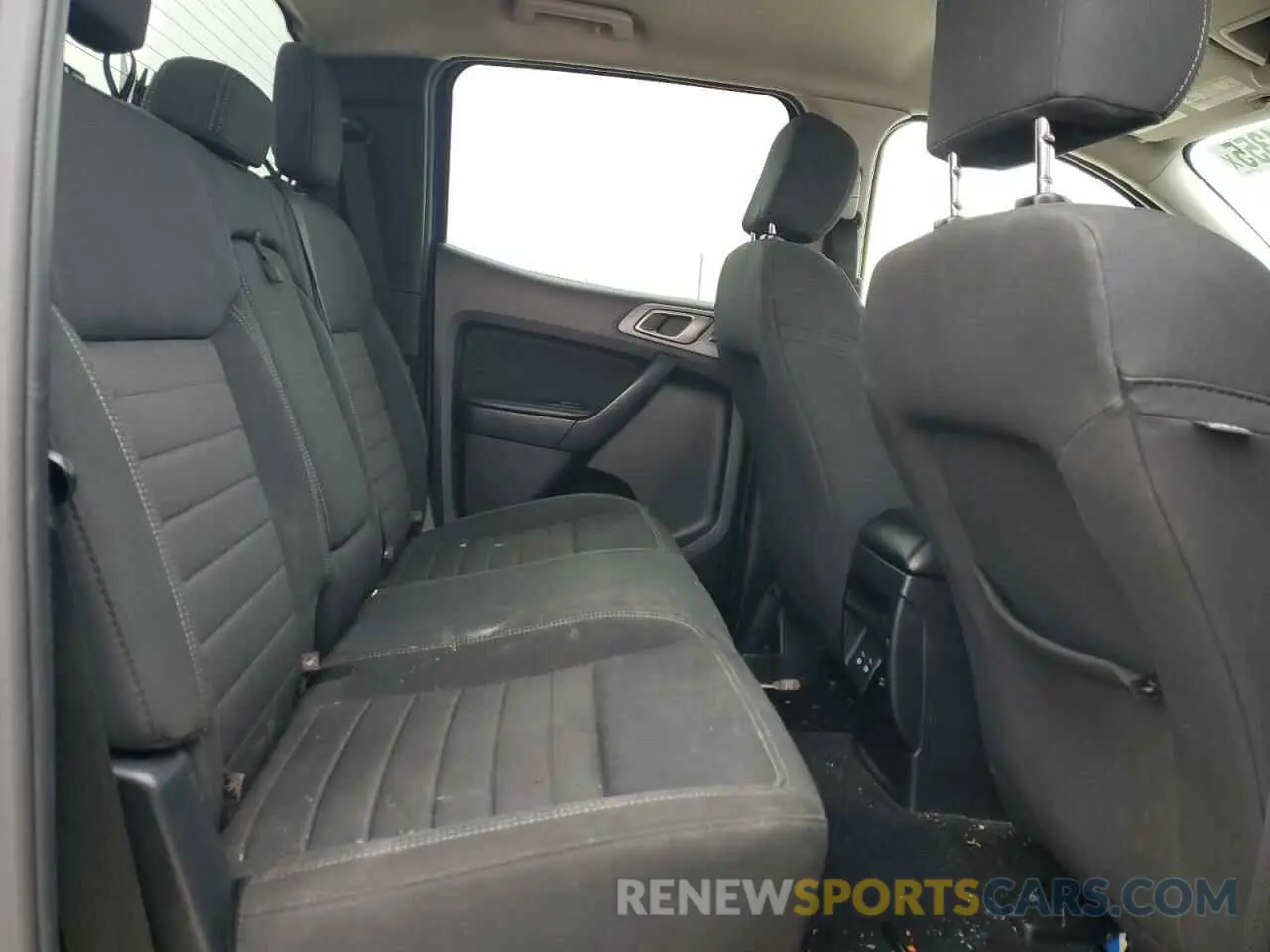 10 Photograph of a damaged car 1FTER4EH2KLB22247 FORD RANGER 2019