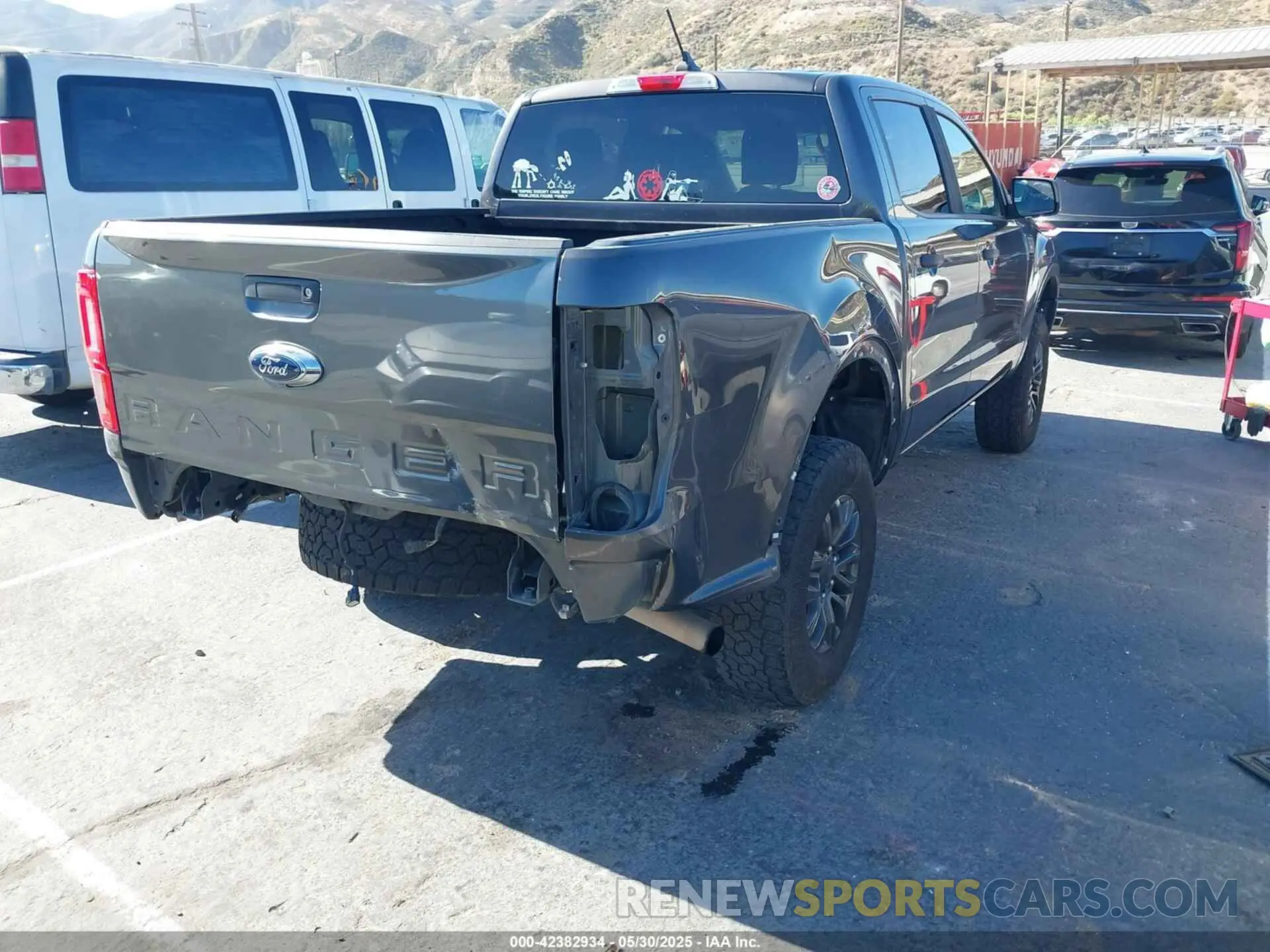 4 Photograph of a damaged car 1FTER4EH4KLA23395 FORD RANGER 2019