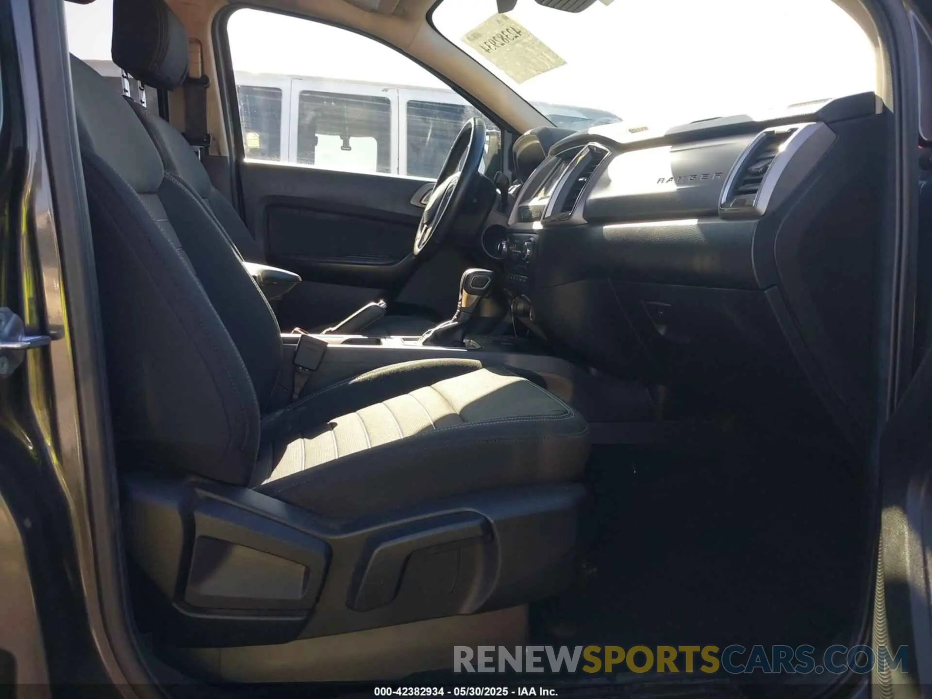 5 Photograph of a damaged car 1FTER4EH4KLA23395 FORD RANGER 2019