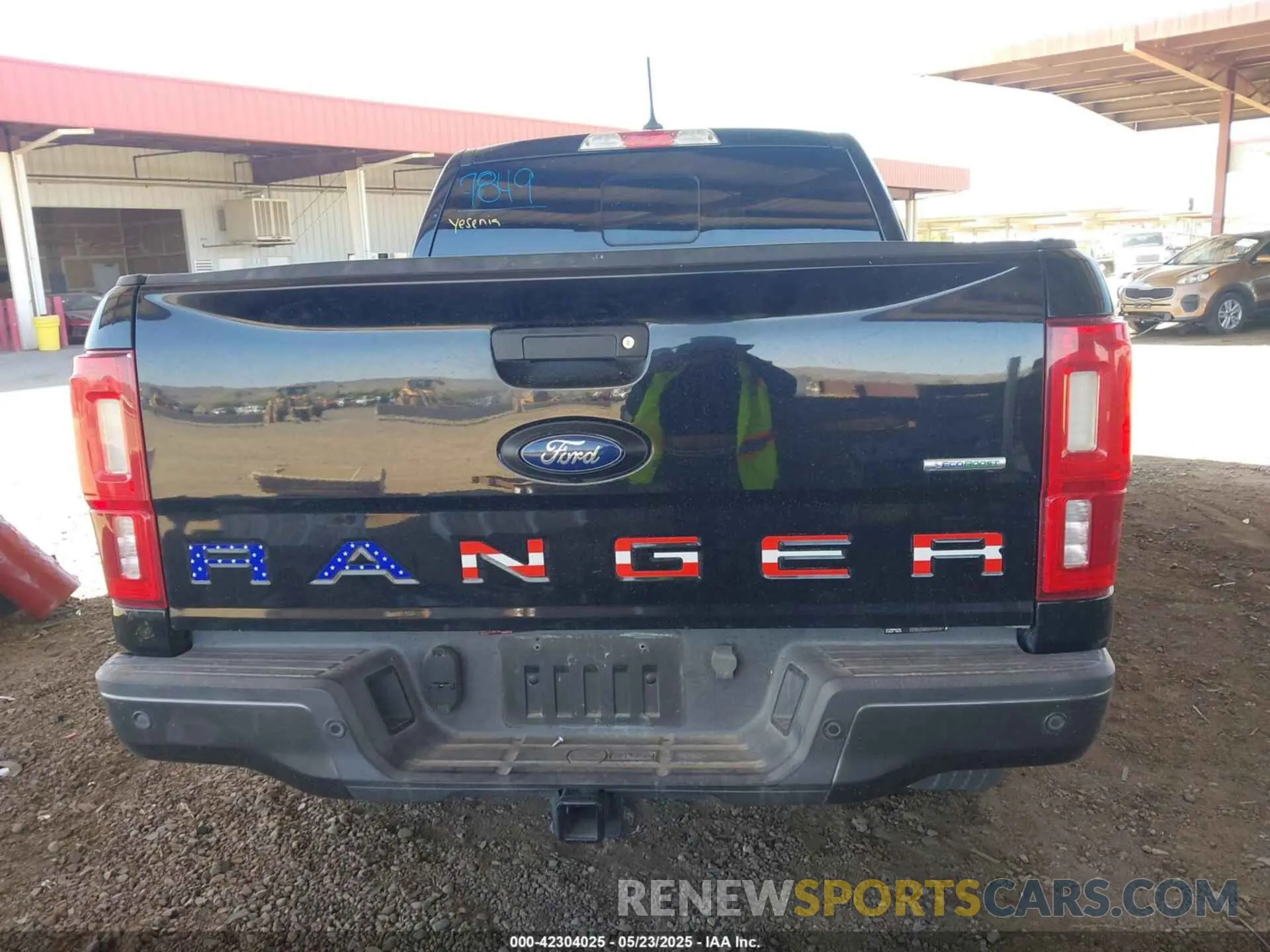 17 Photograph of a damaged car 1FTER4EH5KLA49682 FORD RANGER 2019