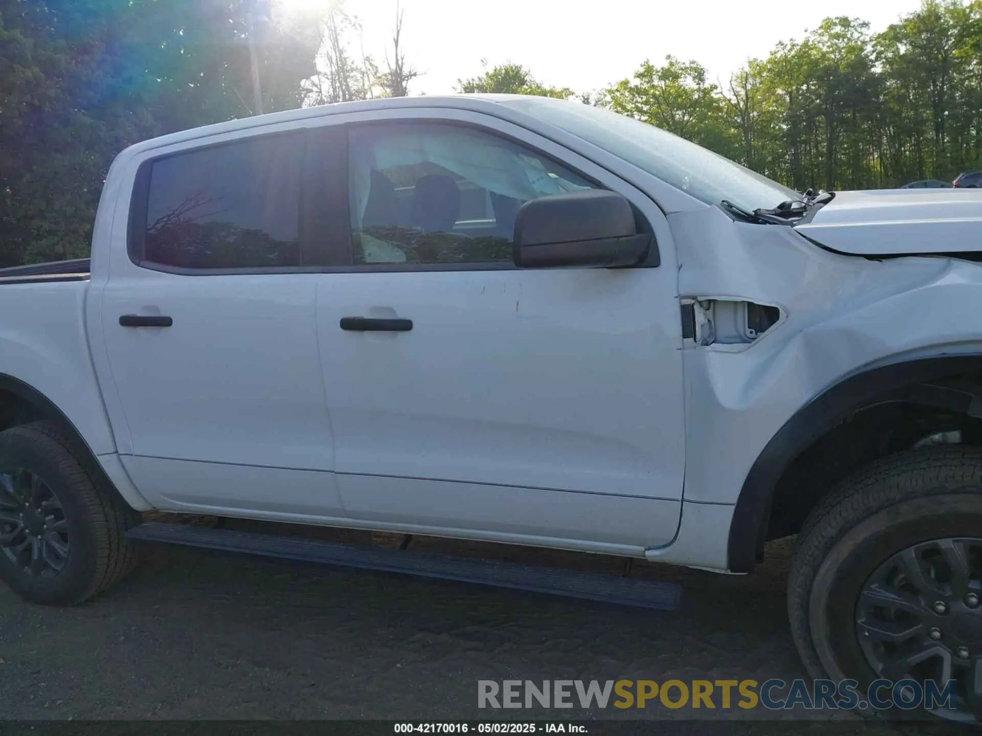 13 Photograph of a damaged car 1FTER4EH6KLA74025 FORD RANGER 2019