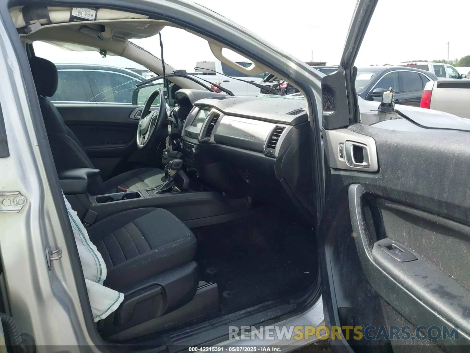5 Photograph of a damaged car 1FTER4EHXKLB10931 FORD RANGER 2019