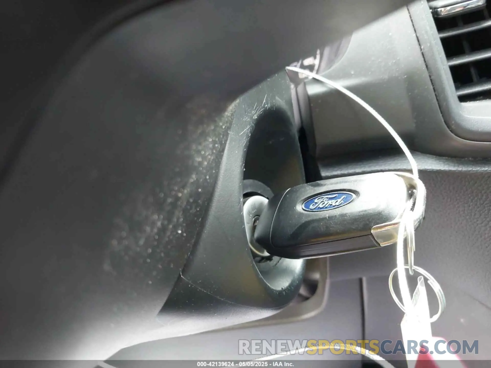 11 Photograph of a damaged car 1FTER4FH0KLB20351 FORD RANGER 2019